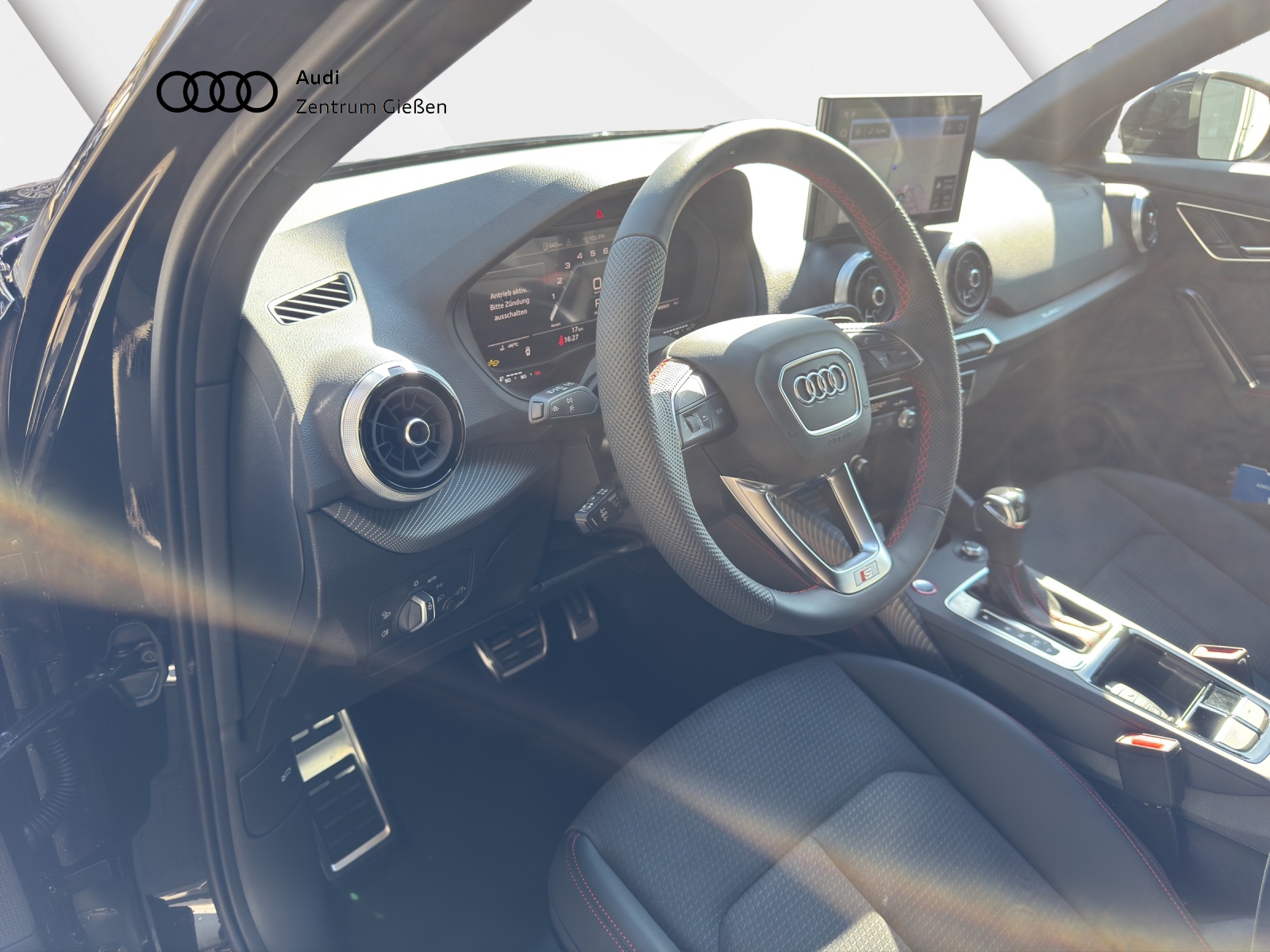 SQ2 2.0 TFSI quattro Black AHK SONOS Kamera Navi