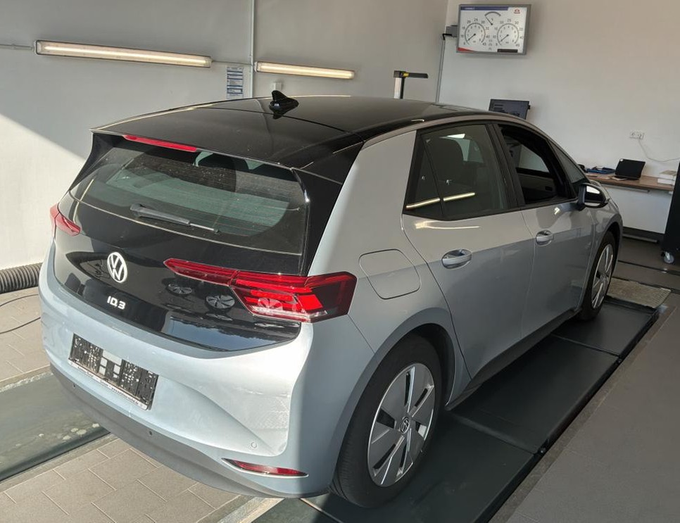 ID.3 Pro 150kW/58kWh Wärmepumpe ACC LED Navi