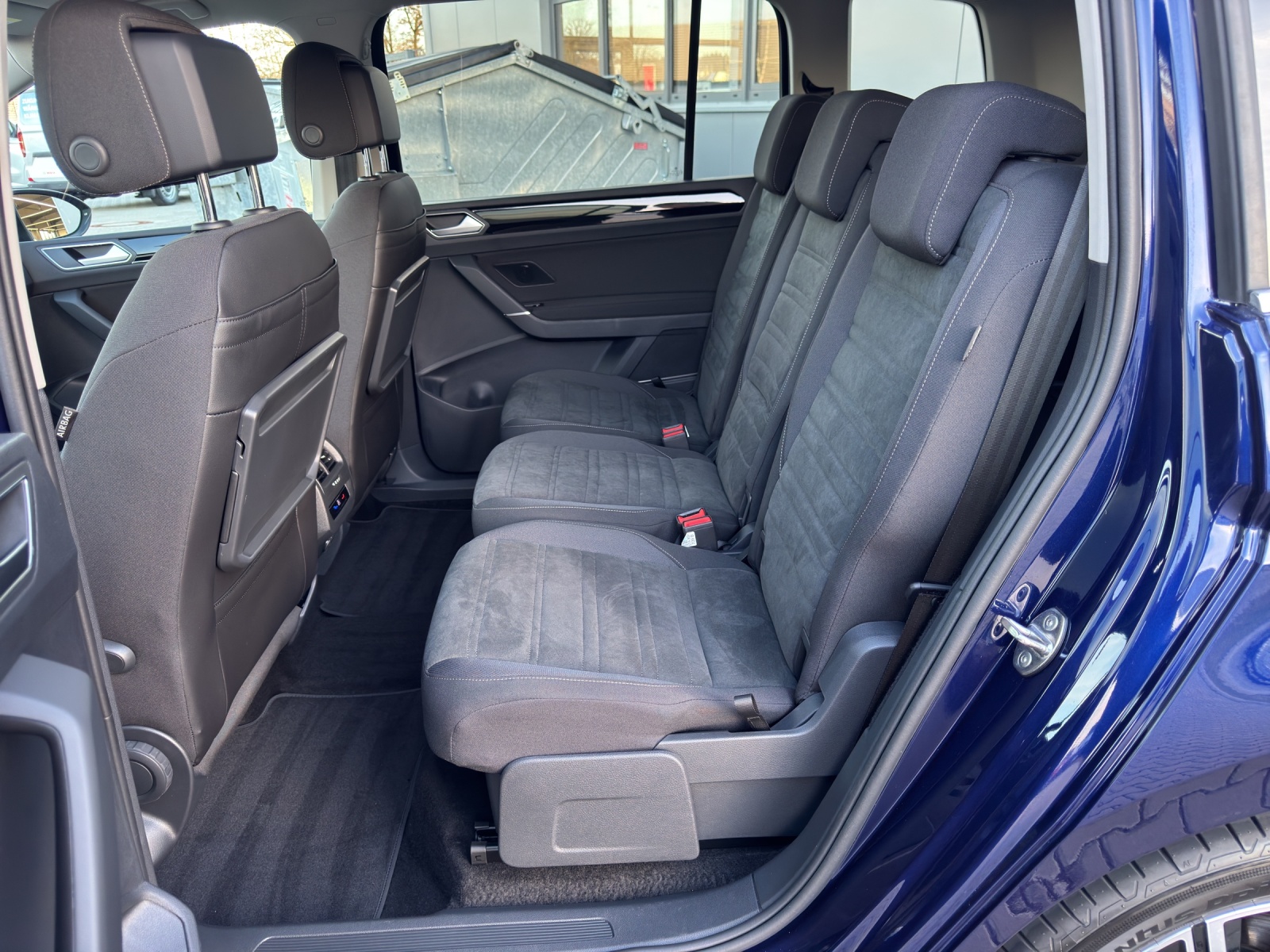 Touran TDI DSG Highline Standh.AHK Navi TravelAssist LED