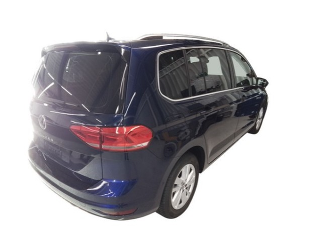 Touran TDI DSG Highline Standh.AHK Navi TravelAssist LED