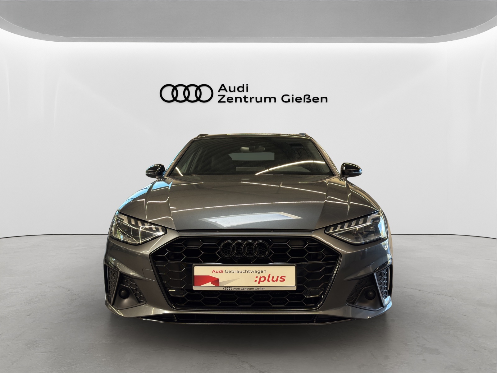A4 Avant 30 TDI S-tronic S line Black Standheizung Navi LED