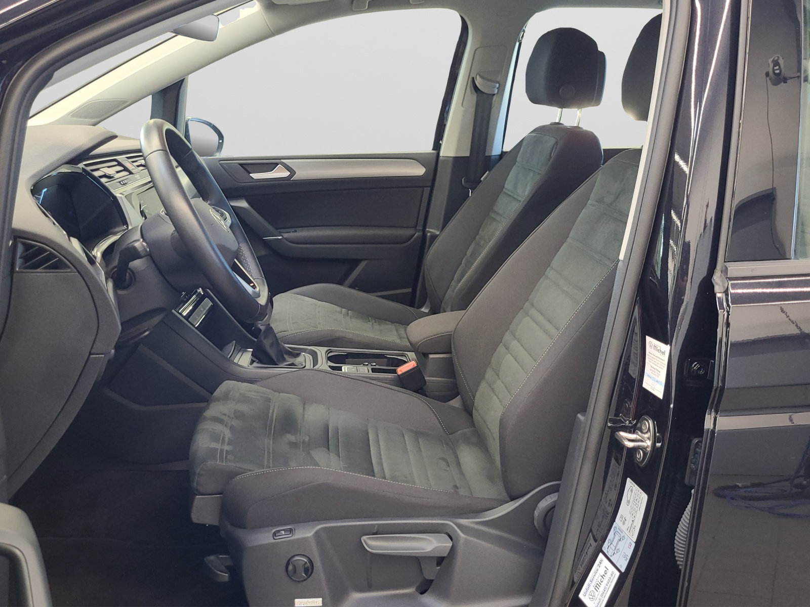 Touran TSI Comfortline 7-Si. ACC Kamera Navi