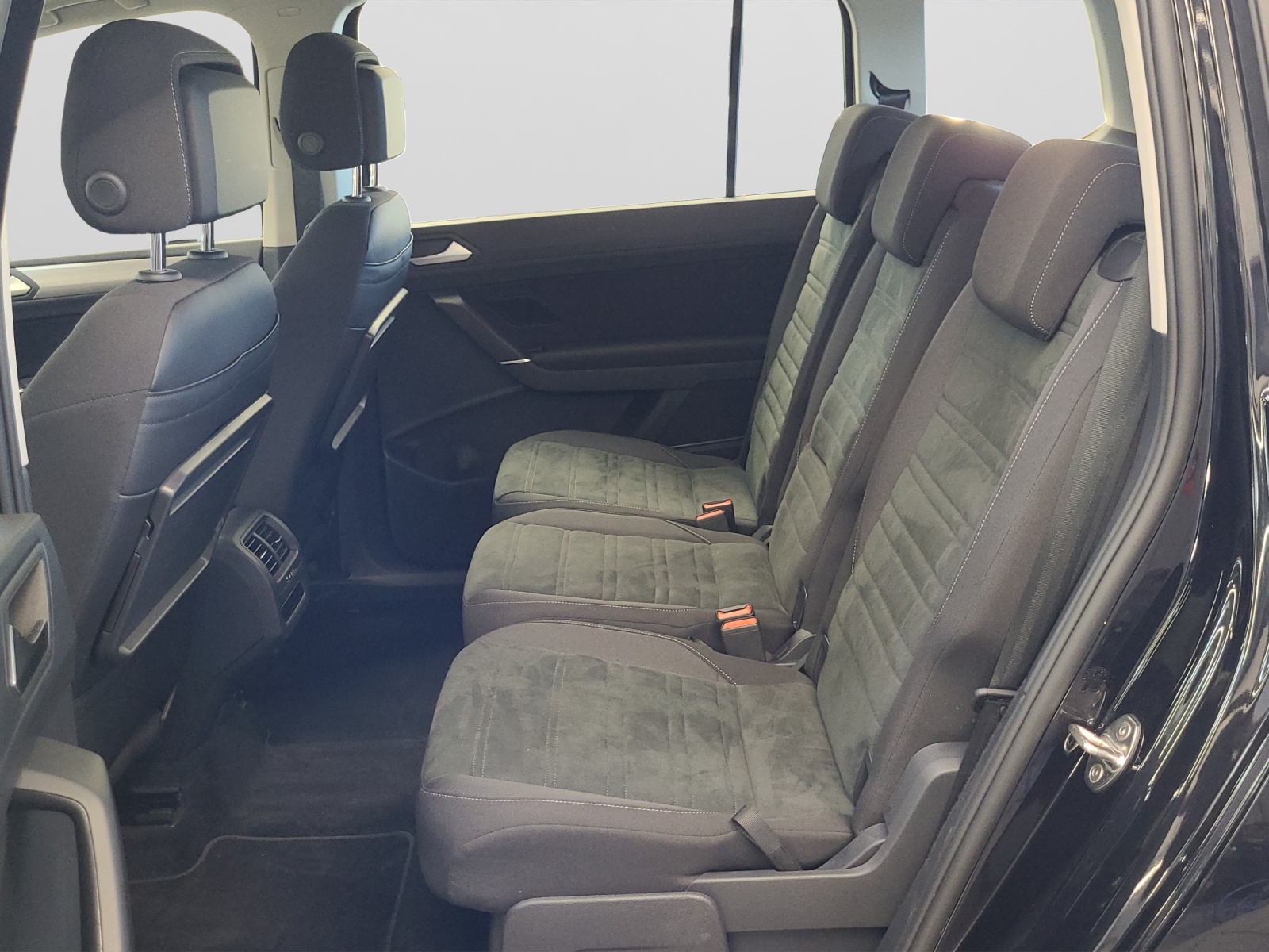 Touran TSI Comfortline 7-Si. ACC Kamera Navi