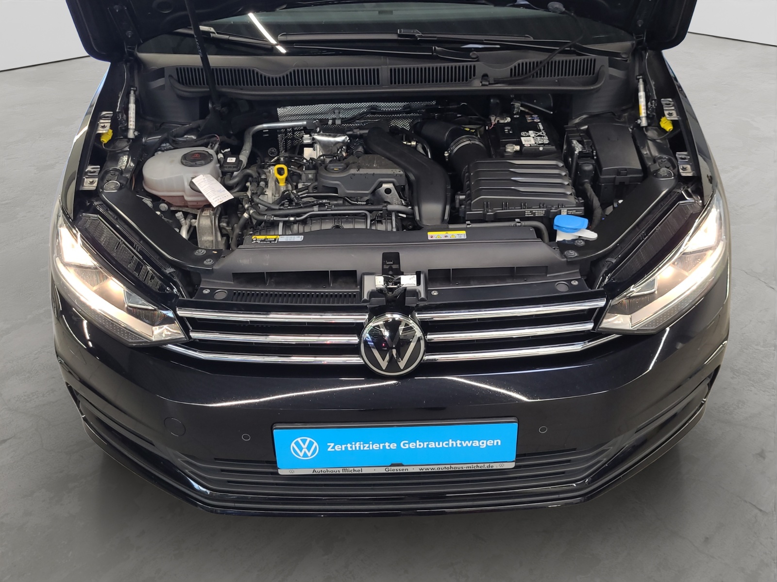 Touran TSI Comfortline 7-Si. ACC Kamera Navi