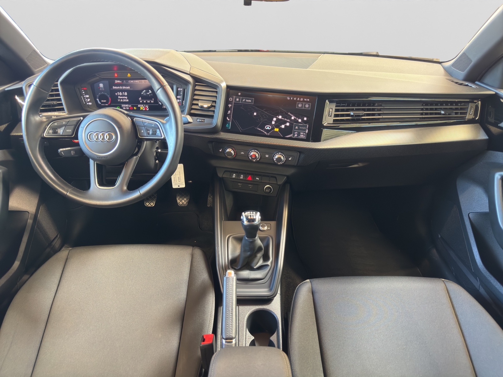 A1 Sportback 30 TFSI basis LED Navi