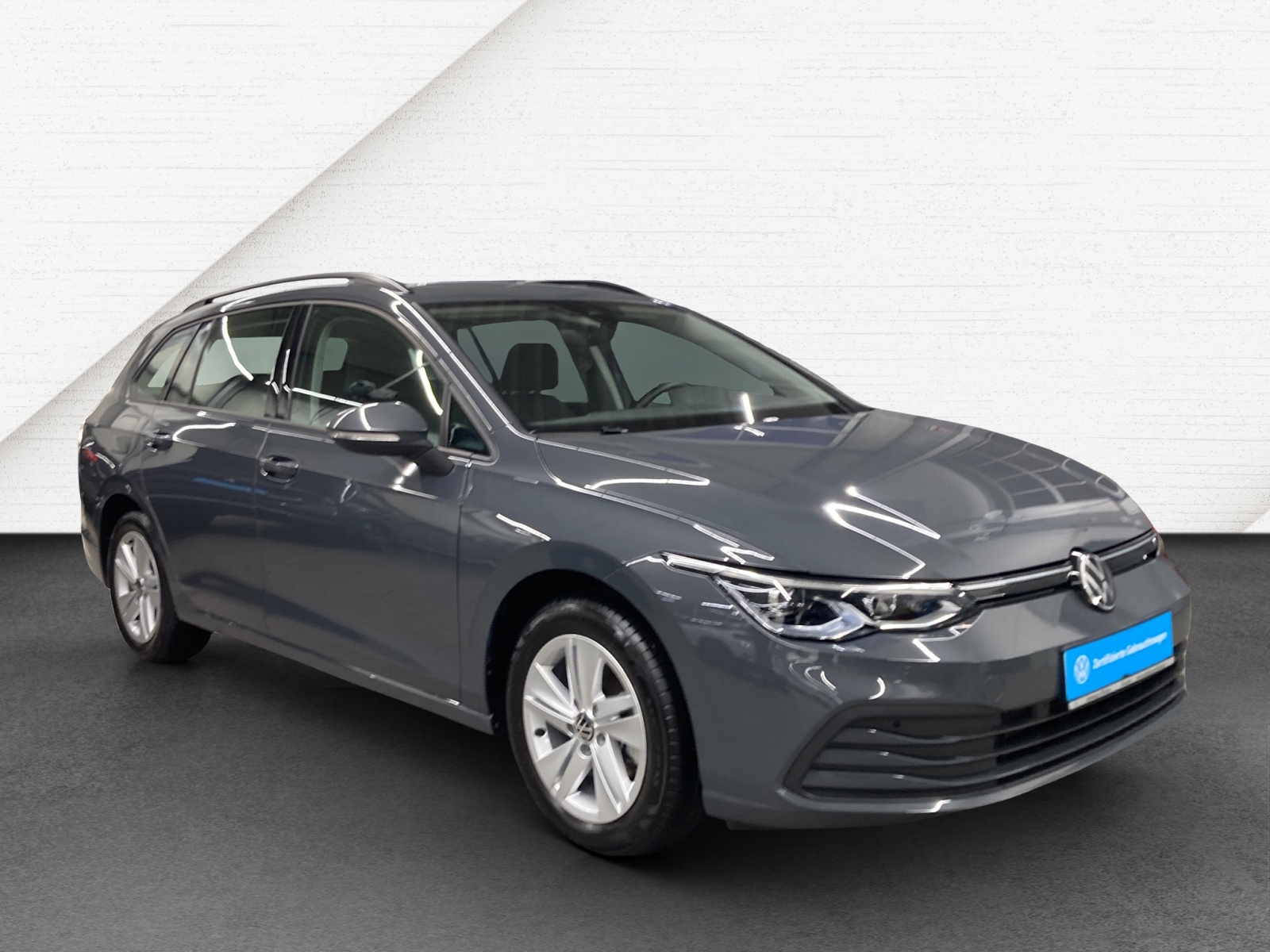 Golf 8 Variant eTSI DSG Life ErgoAct. Navi TravelAssist