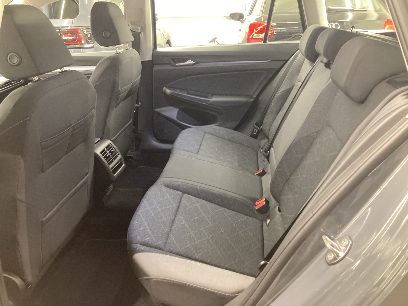 Golf 8 Variant eTSI DSG Life ErgoAct. Navi TravelAssist