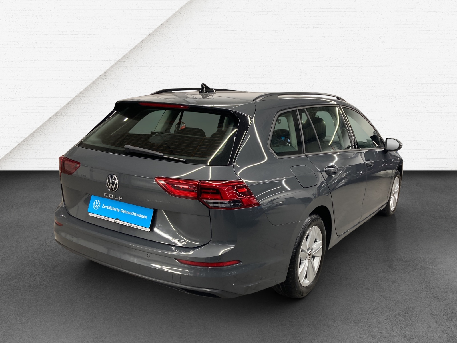 Golf 8 Variant eTSI DSG Life ErgoAct. Navi TravelAssist