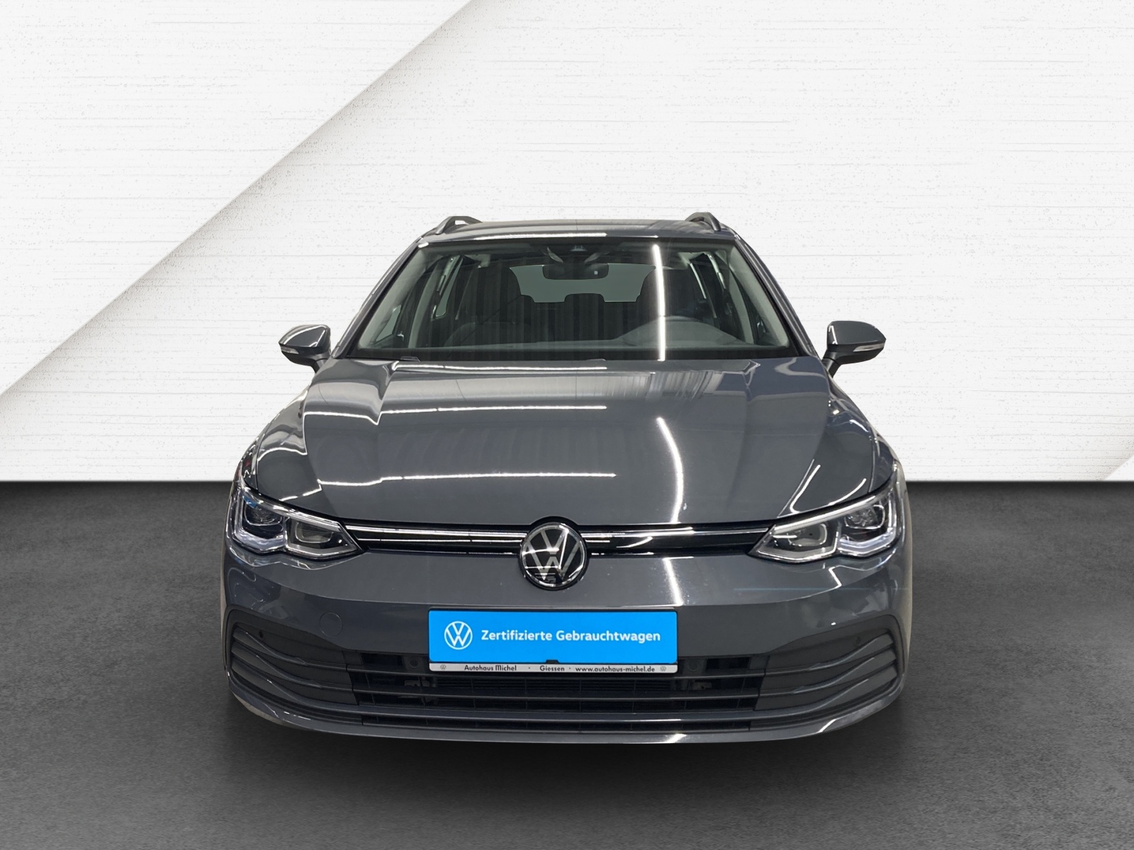 Golf 8 Variant eTSI DSG Life ErgoAct. Navi TravelAssist