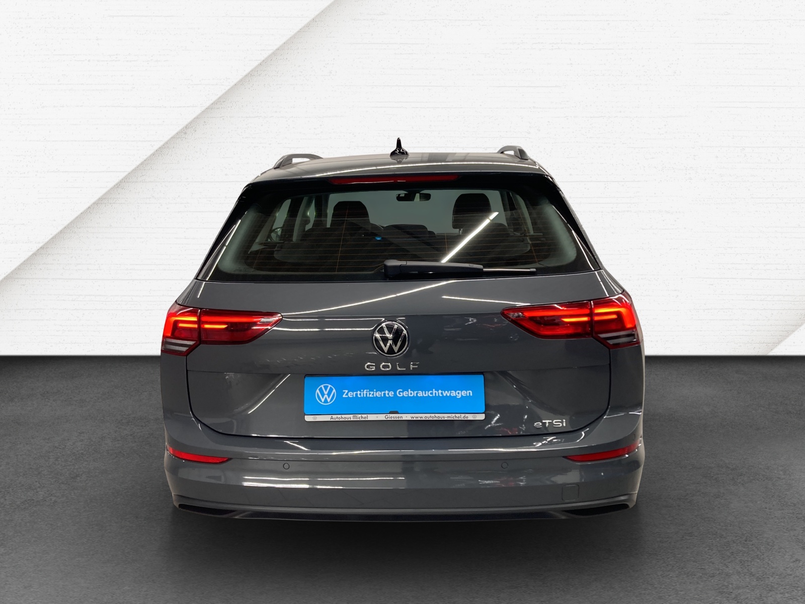 Golf 8 Variant eTSI DSG Life ErgoAct. Navi TravelAssist