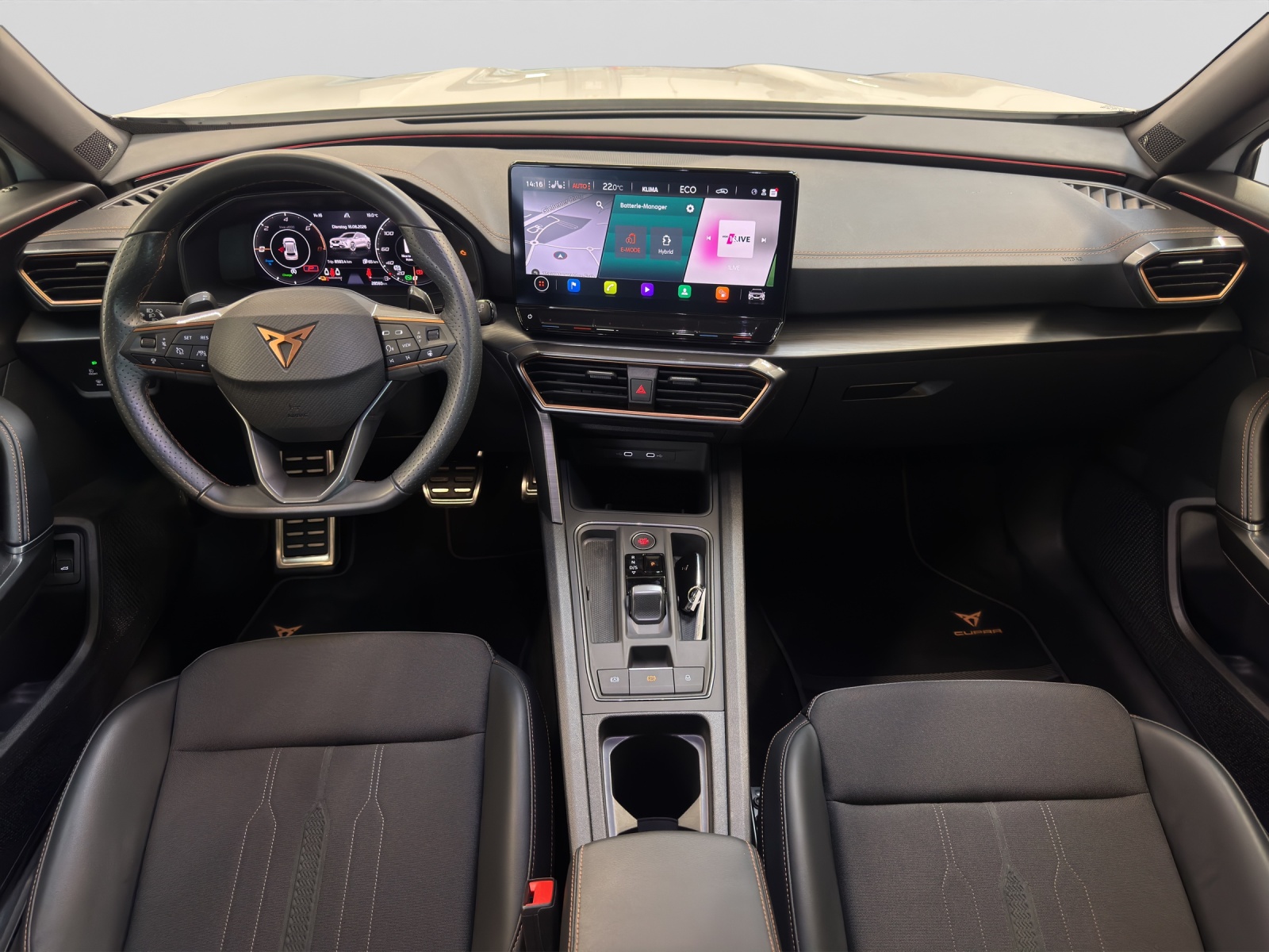 Formentor 1.4 e-Hybrid VZ AHK Beats Navi ACC DCC LED