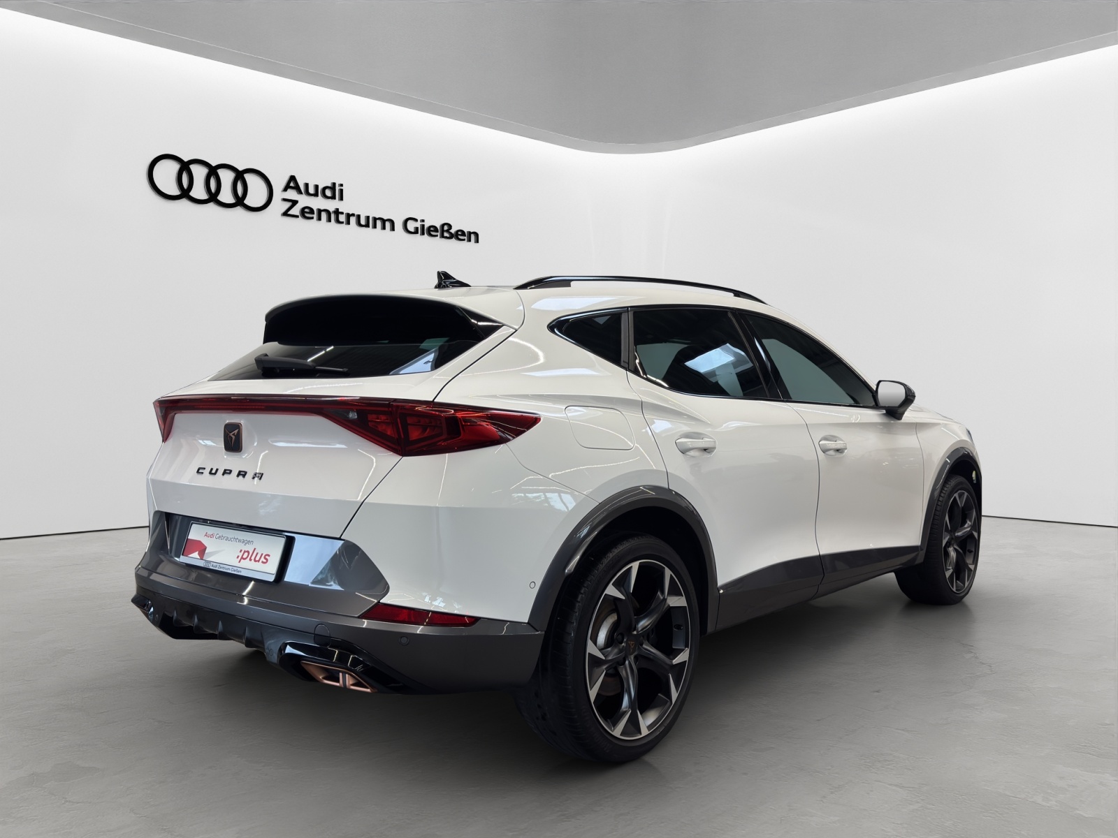 Formentor 1.4 e-Hybrid VZ AHK Beats Navi ACC DCC LED