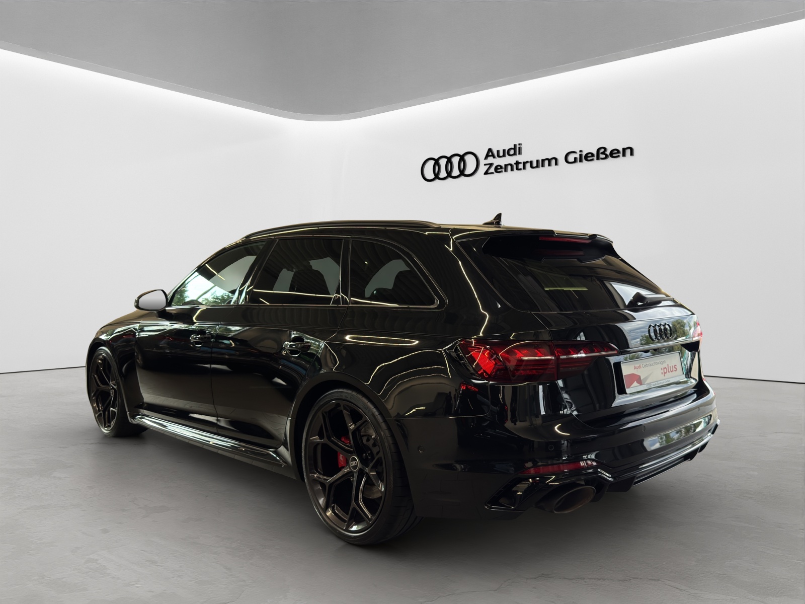 RS 4 Avant 2.9 TFSI quattro competition AHK B&O HuD Matrix-LED Navi