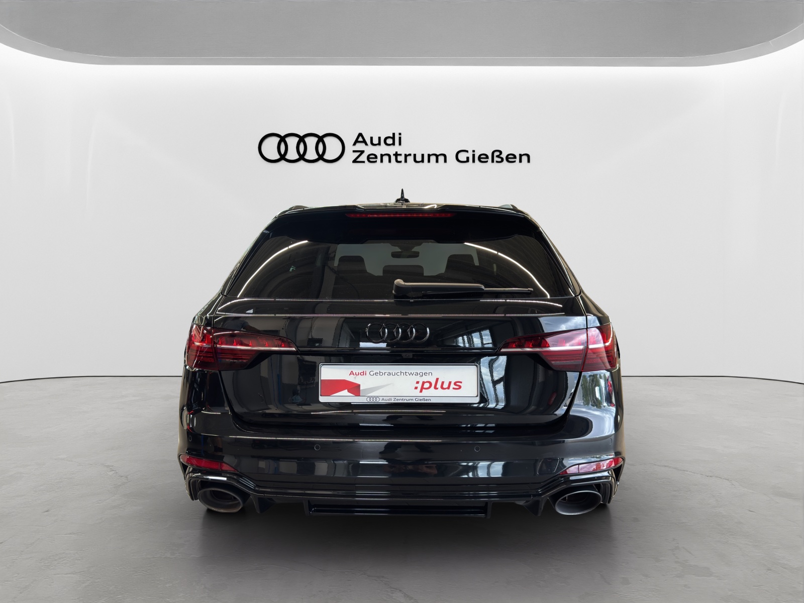 RS 4 Avant 2.9 TFSI quattro competition AHK B&O HuD Matrix-LED Navi