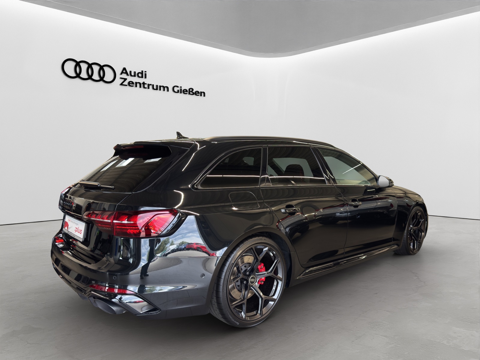 RS 4 Avant 2.9 TFSI quattro competition AHK B&O HuD Matrix-LED Navi