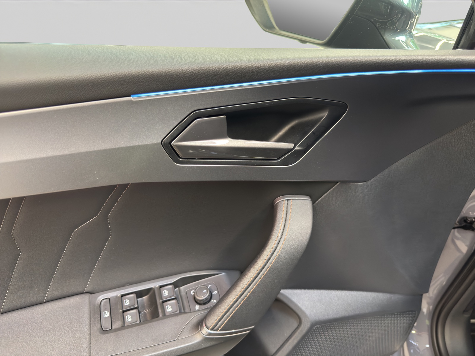 Leon 2.0 TSI DSG VZ LED Beats Navi ACC DCC Vision Plus