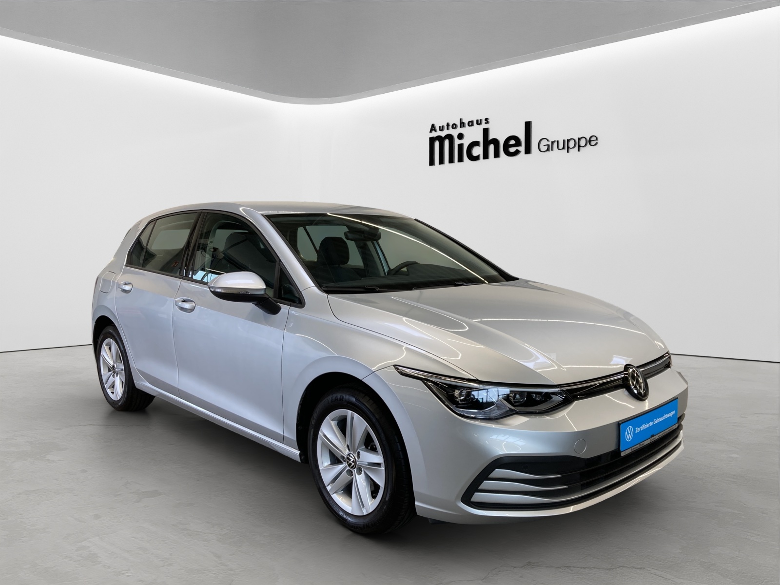 Golf 8 1.5 TSI Life LED-Plus Navi TravelAssist Kamera