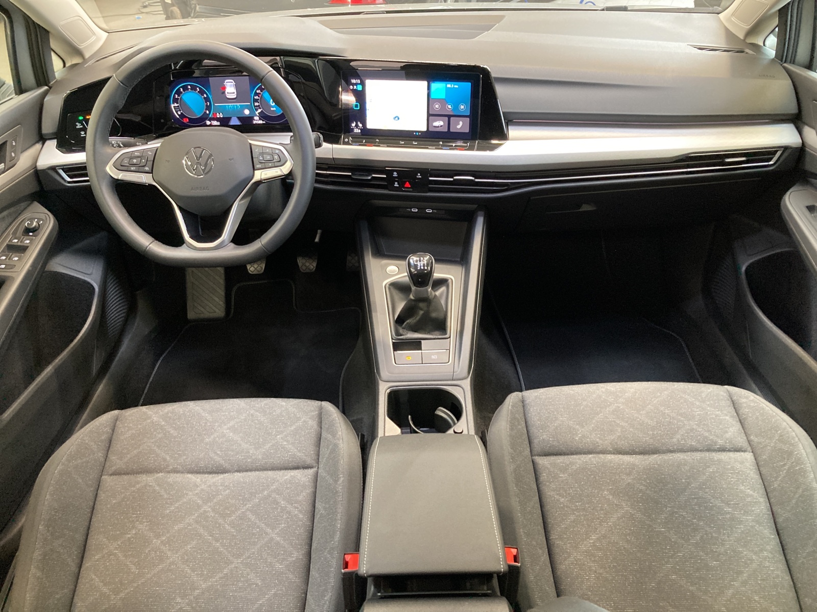 Golf 8 1.5 TSI Life LED-Plus Navi TravelAssist Kamera