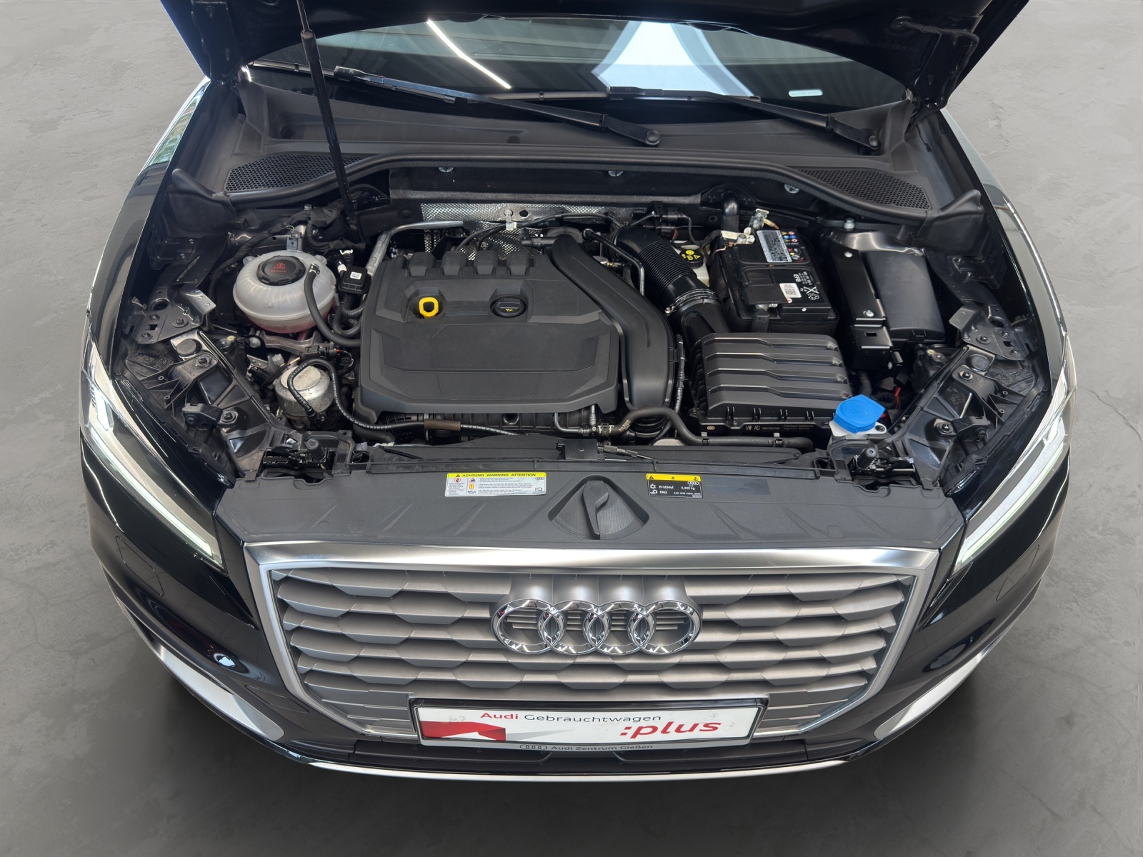 Q2 35 TFSI sport AHK LED Navi