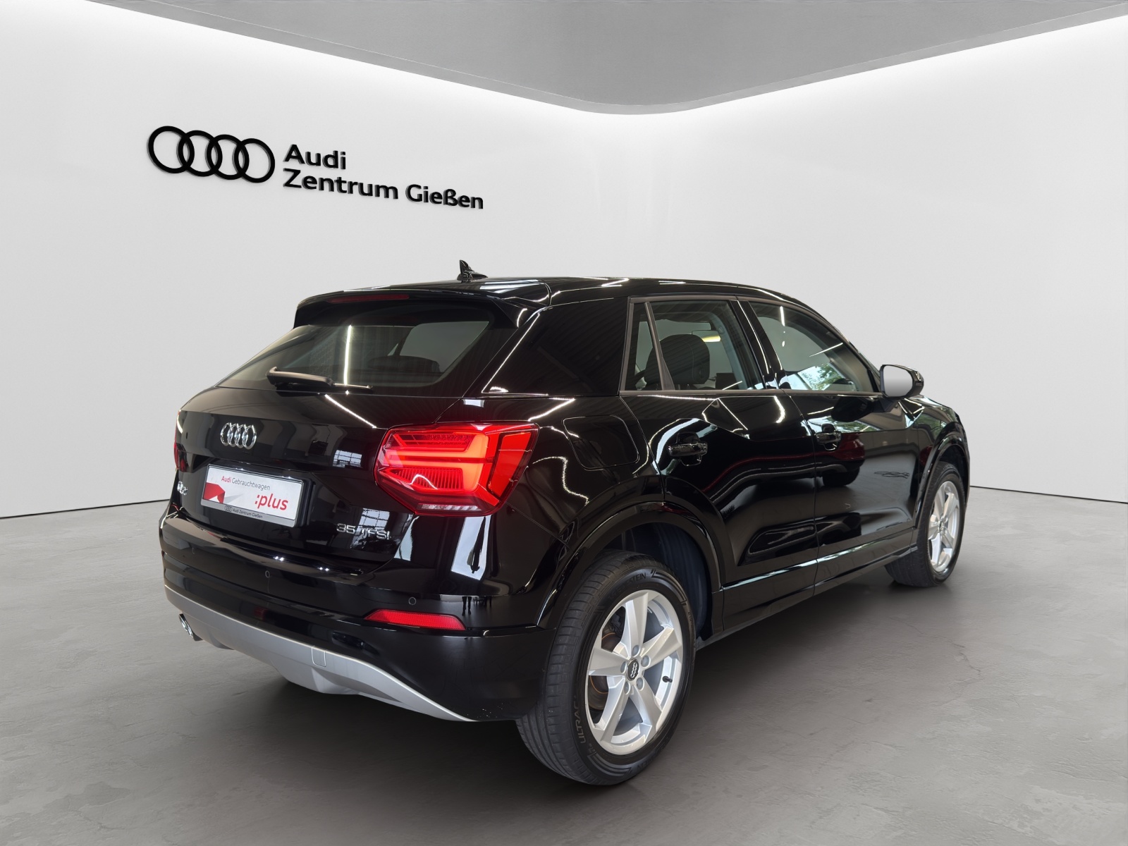 Q2 35 TFSI sport AHK LED Navi