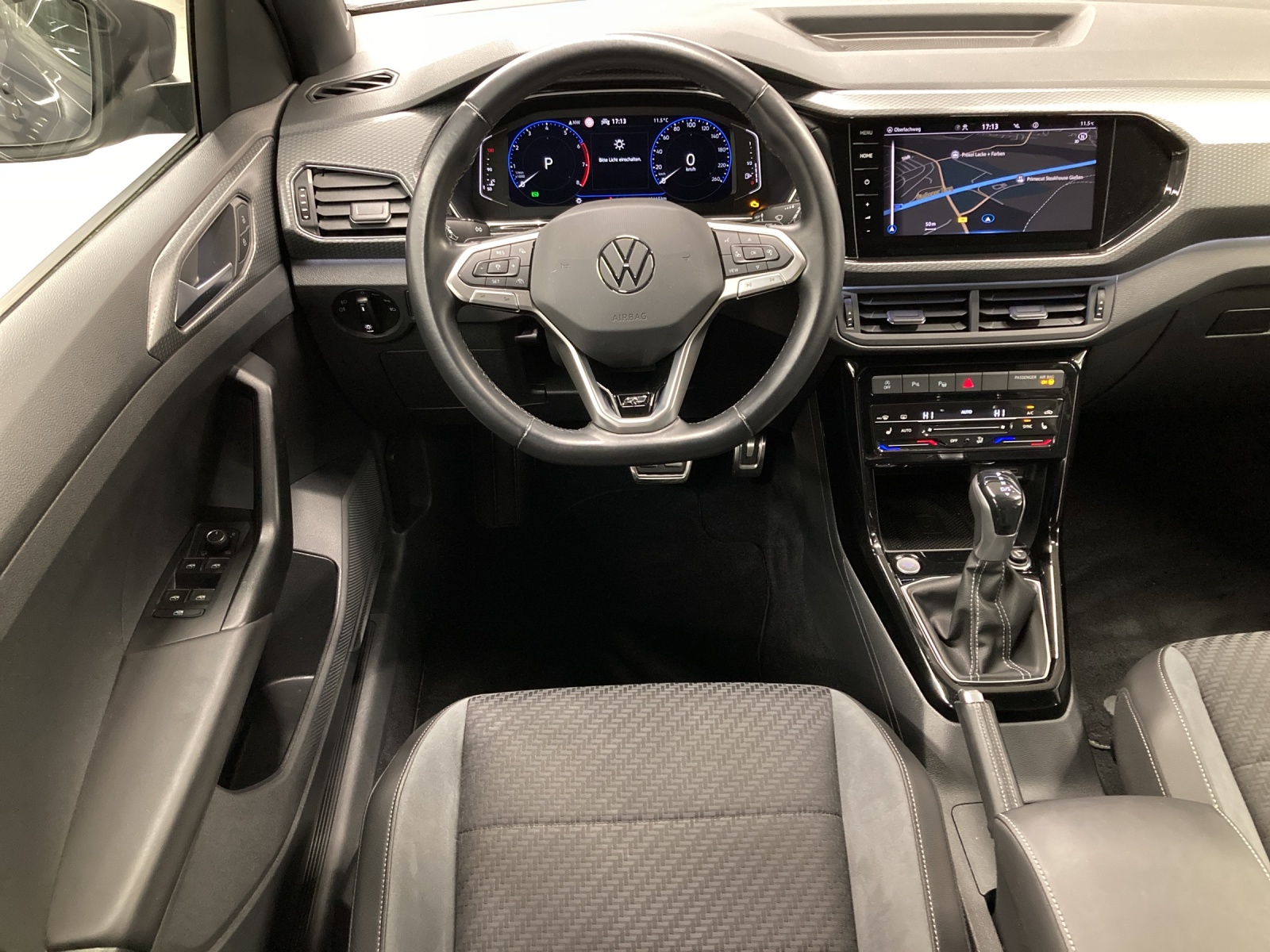 T-Cross TSI DSG R-Line TravelAssist Navi Kamera