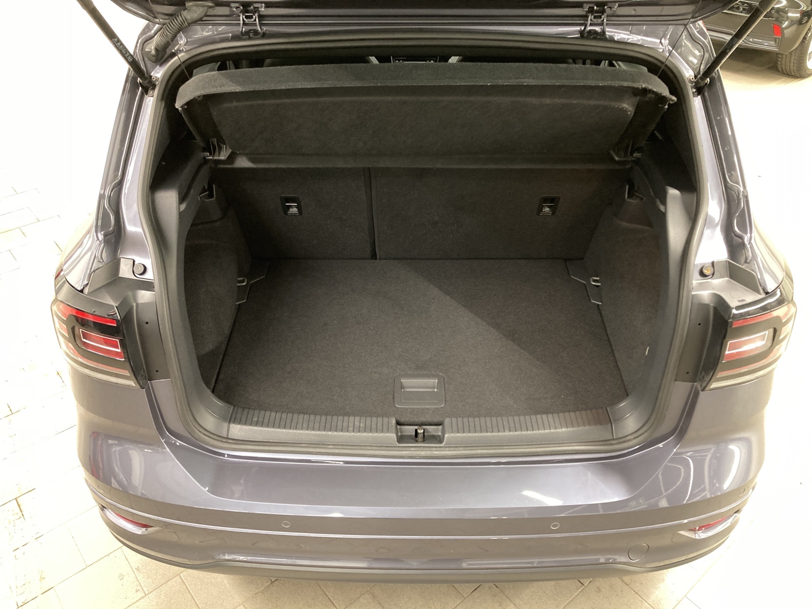 T-Cross TSI DSG R-Line TravelAssist Navi Kamera