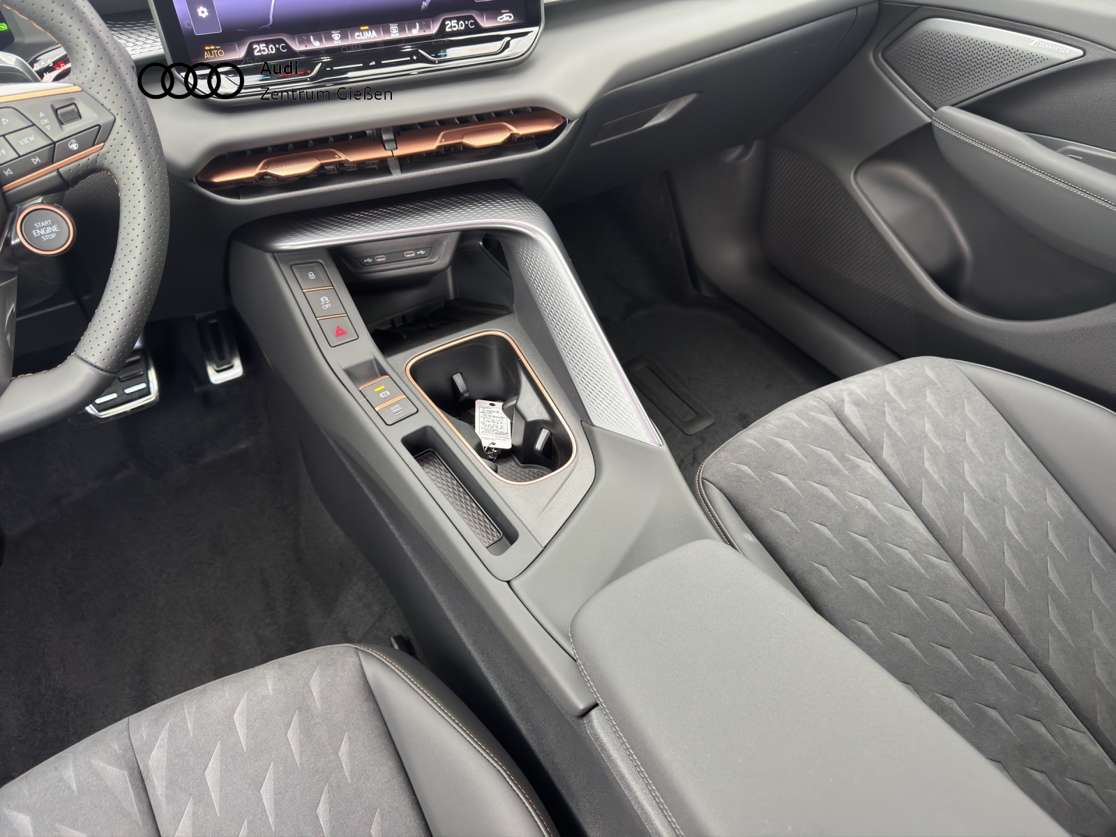 Terramar 2.0 TSI 4Drive VZ HuD PANO SennheiserMatrix-LED
