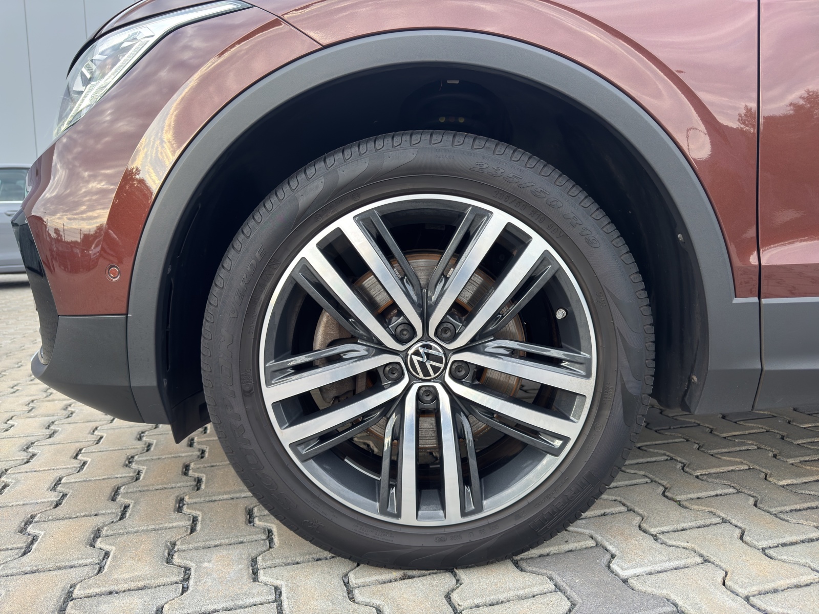 Tiguan TSI DSG 4M Elegance IQ-Light Standheiz.AHK