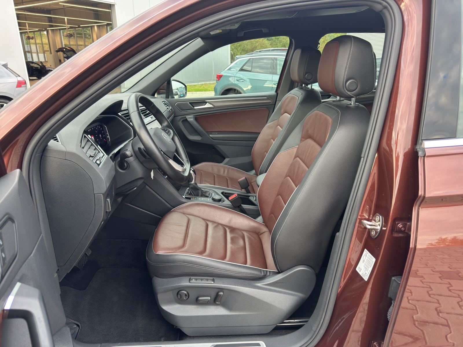 Tiguan TSI DSG 4M Elegance IQ-Light Standheiz.AHK