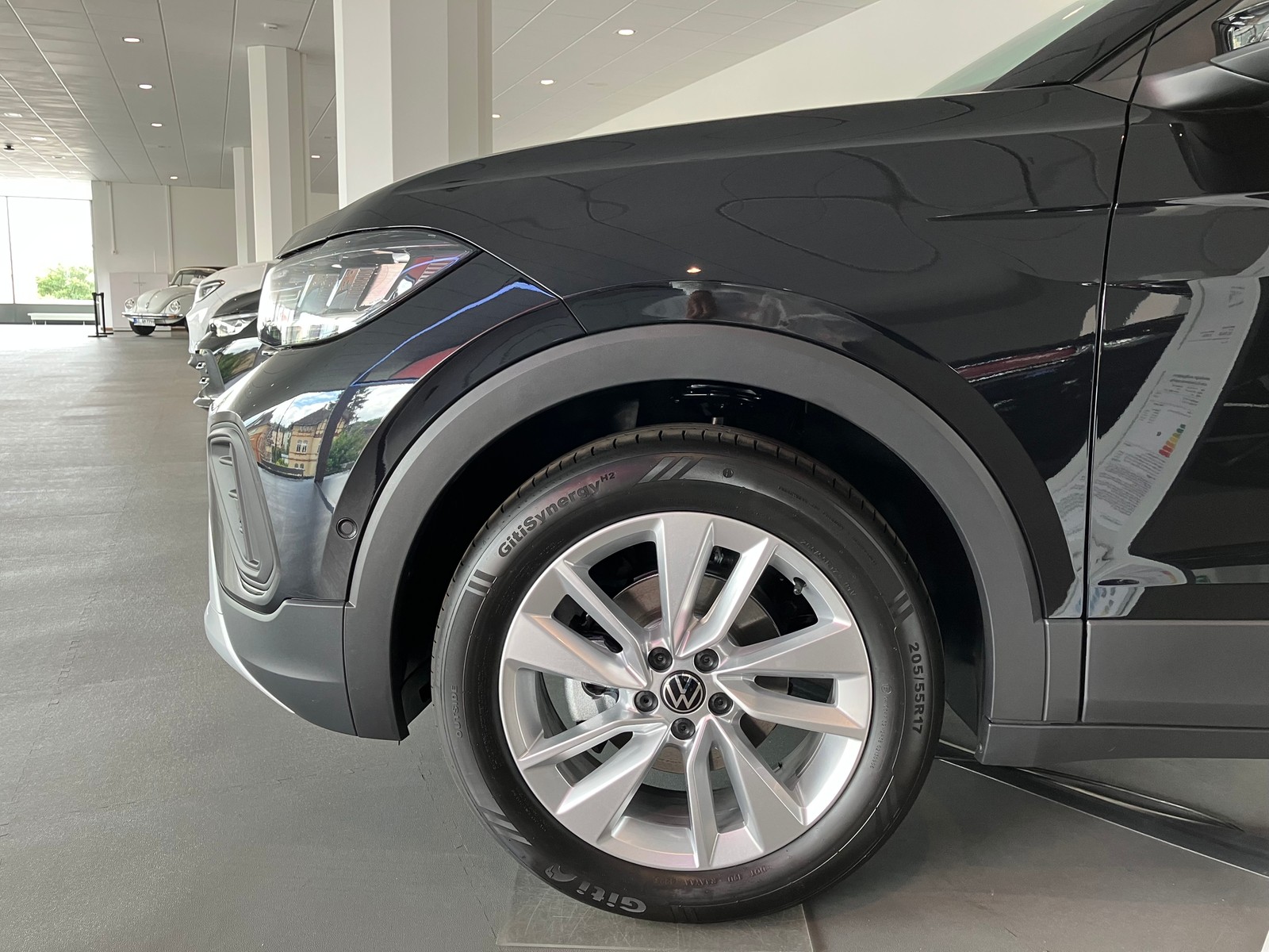 T-Cross TSI DSG Energy LED AHK Navi TravelAssist Kamera