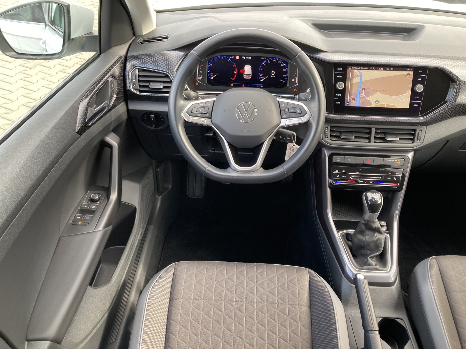 T-Cross TSI Style LED Navi Kamera TravelAssist