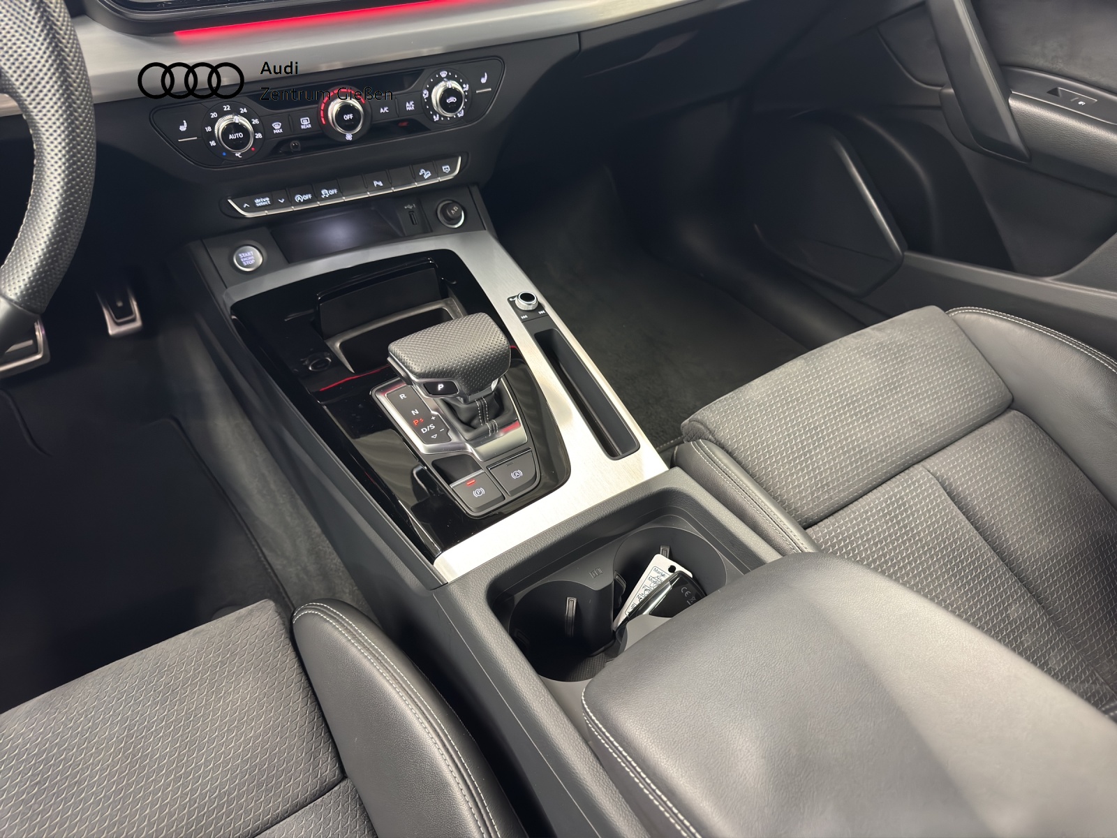 Q5 50 TDI quattro S line Black Navi LED