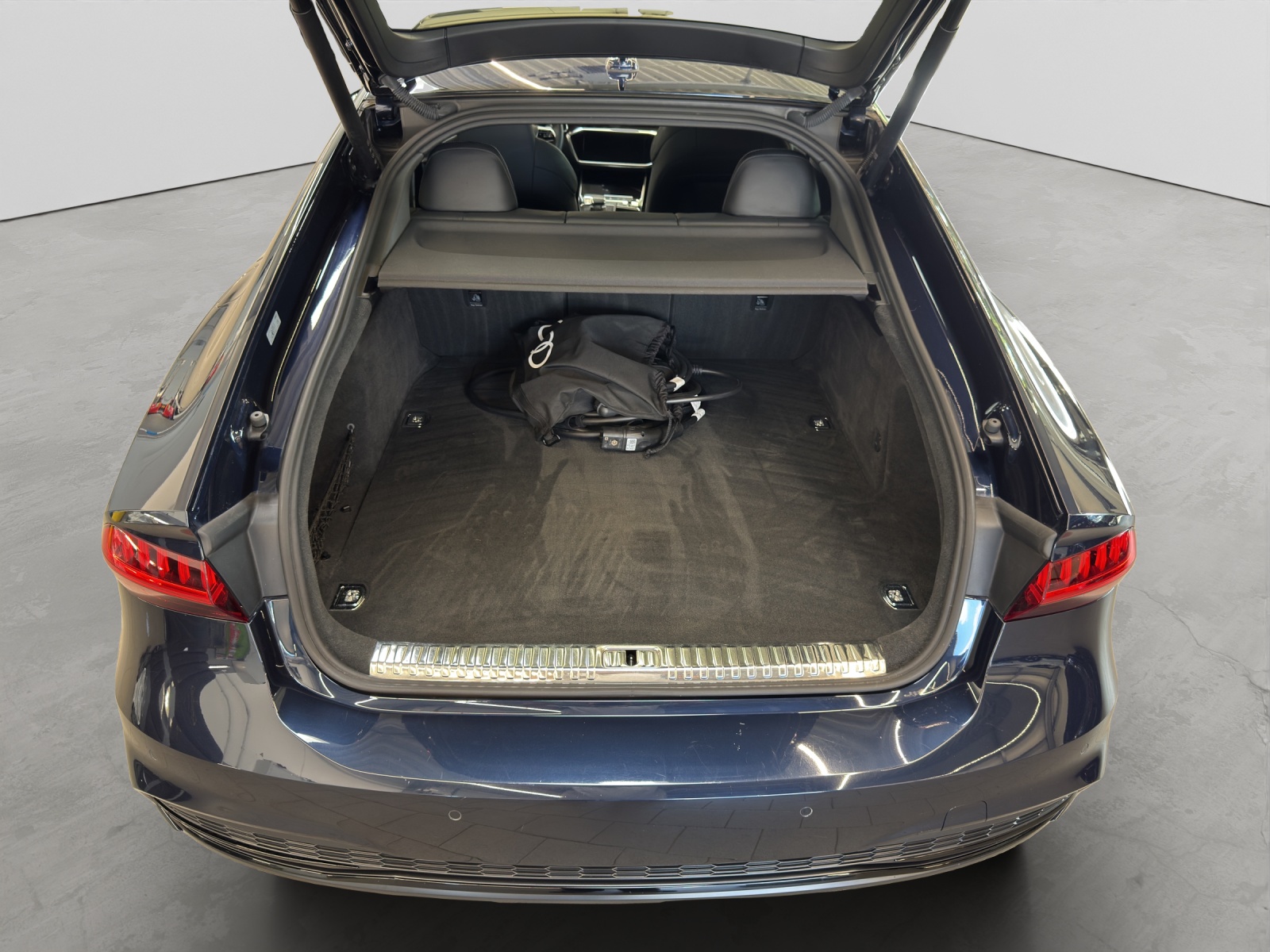 A7 Sportback 55 TFSI e quattro Black AHK B&O HuD Pano 360°Kamera Navi