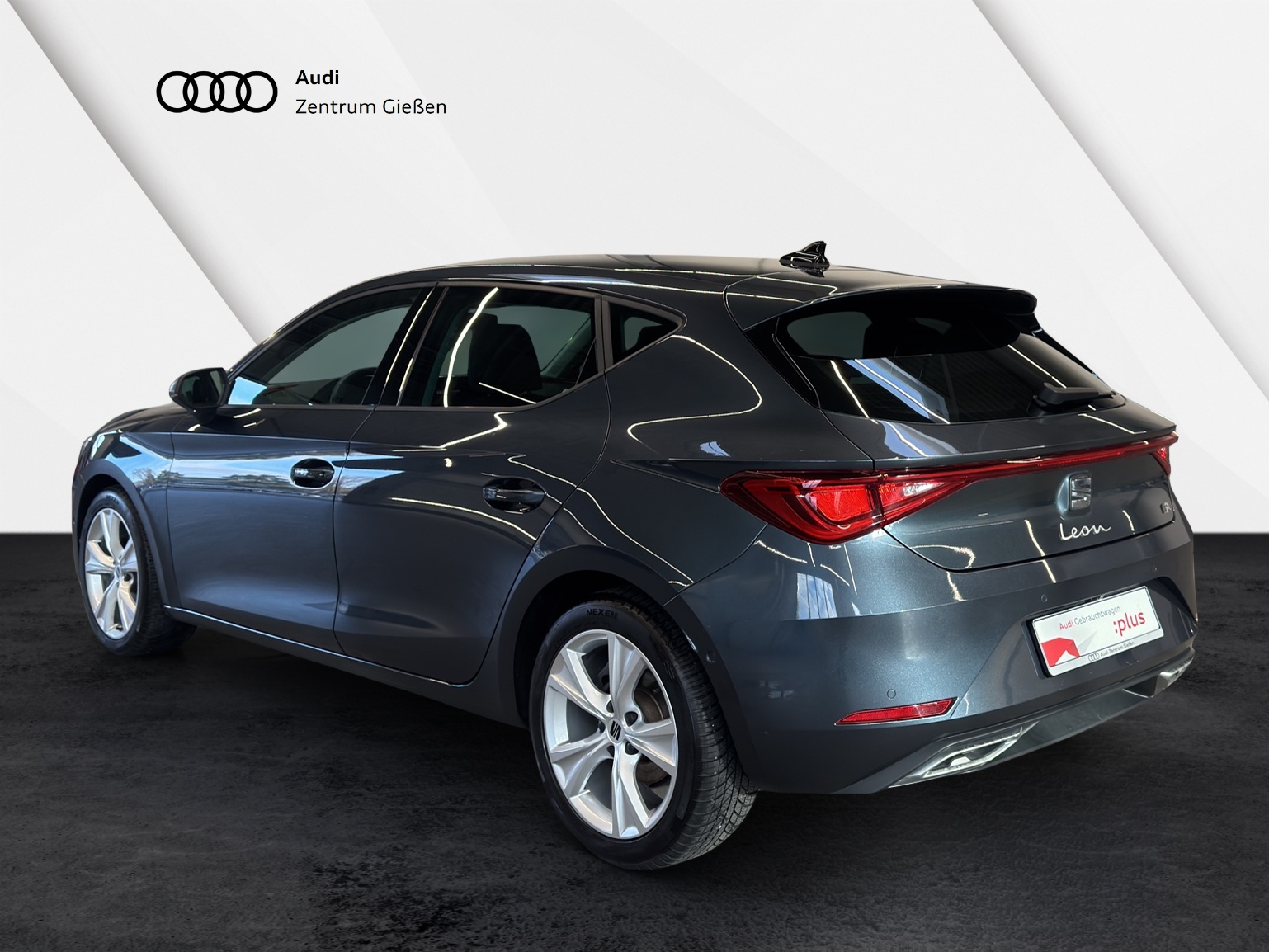 Leon 1.5 eTSI DSG FR Vision plus ACC Kamera Navi LED
