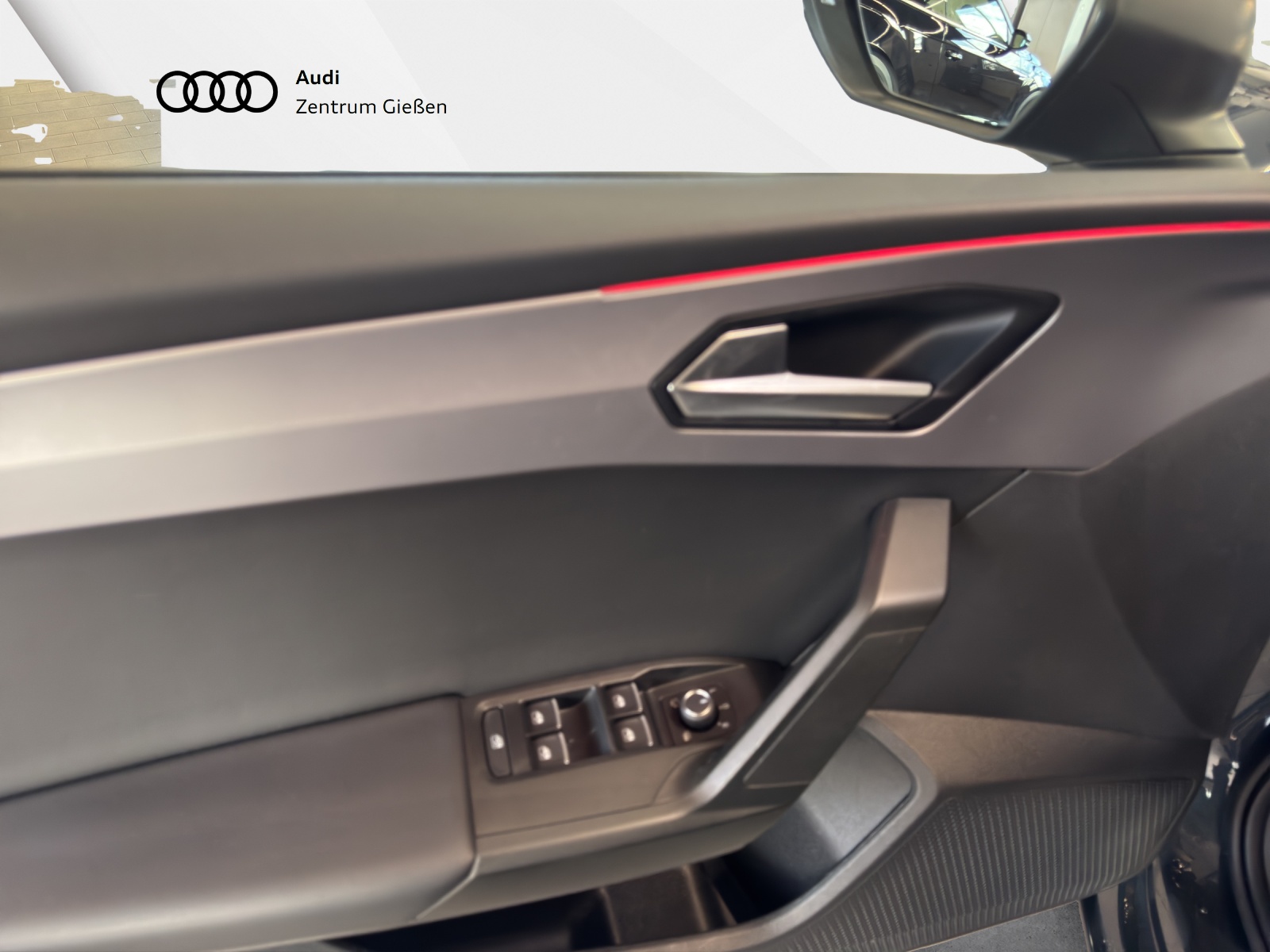 Leon 1.5 eTSI DSG FR Vision plus ACC Kamera Navi LED