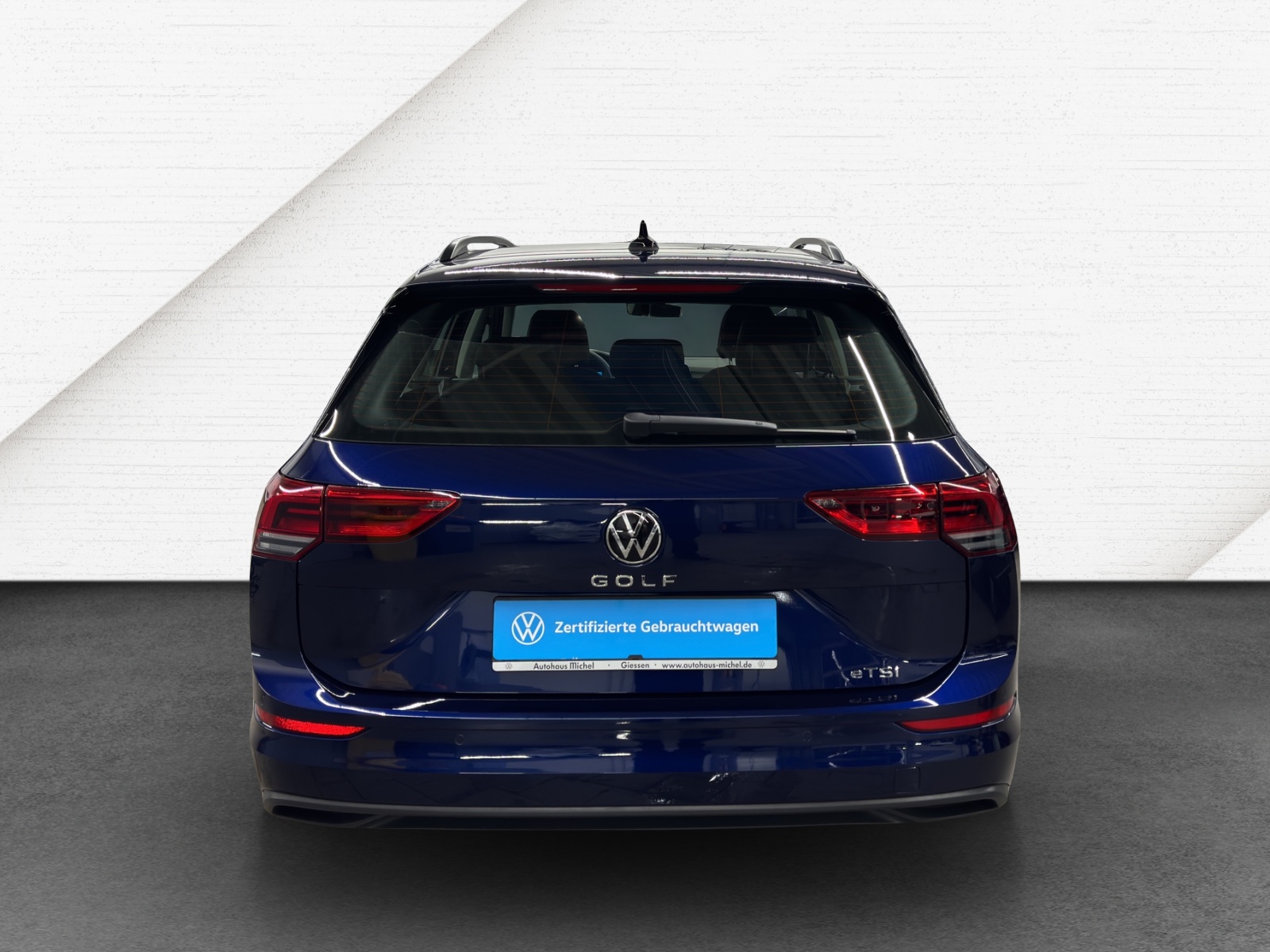 Golf 8 Variant eTSI DSG Life