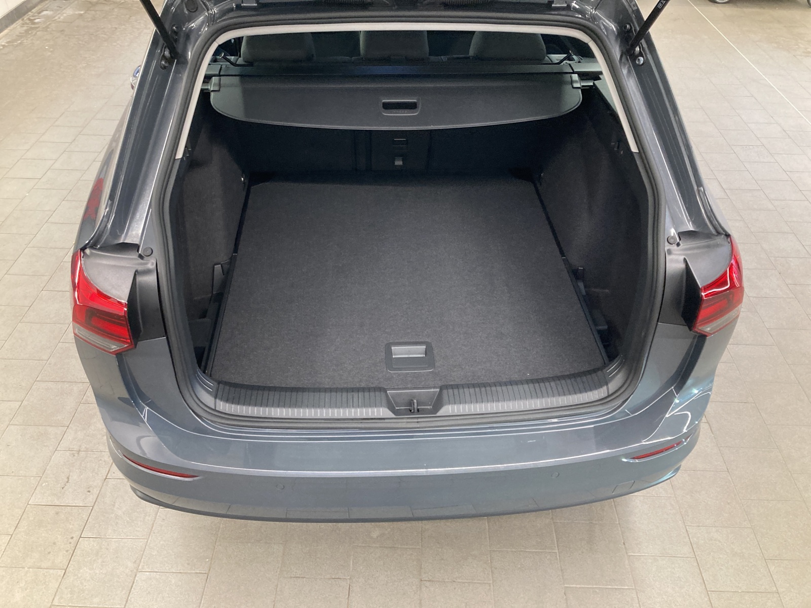 Golf 8 Variant TDI Life Navi Kamera TravelAssist