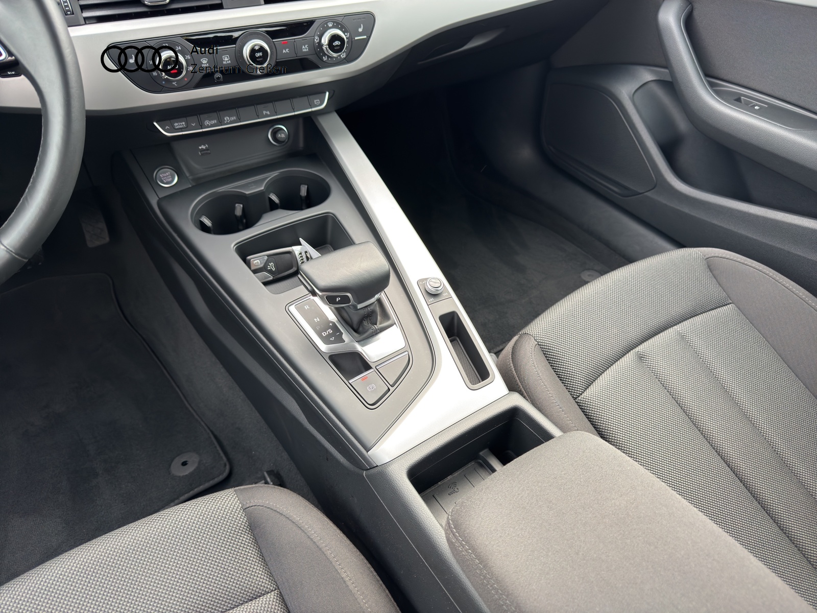 A4 Avant 40 TDI S line Businesspaket AHK Navi