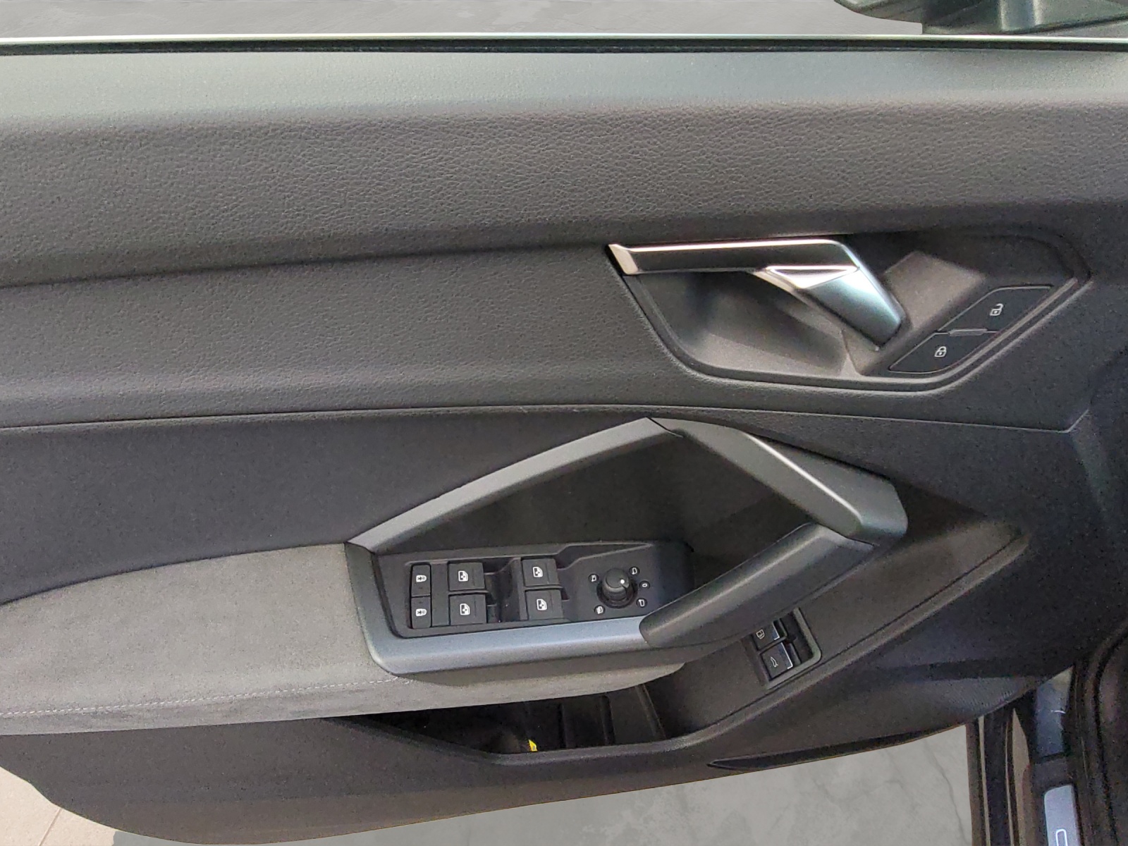 Q3 45 TFSI e S line ACC Kamera LED Navi