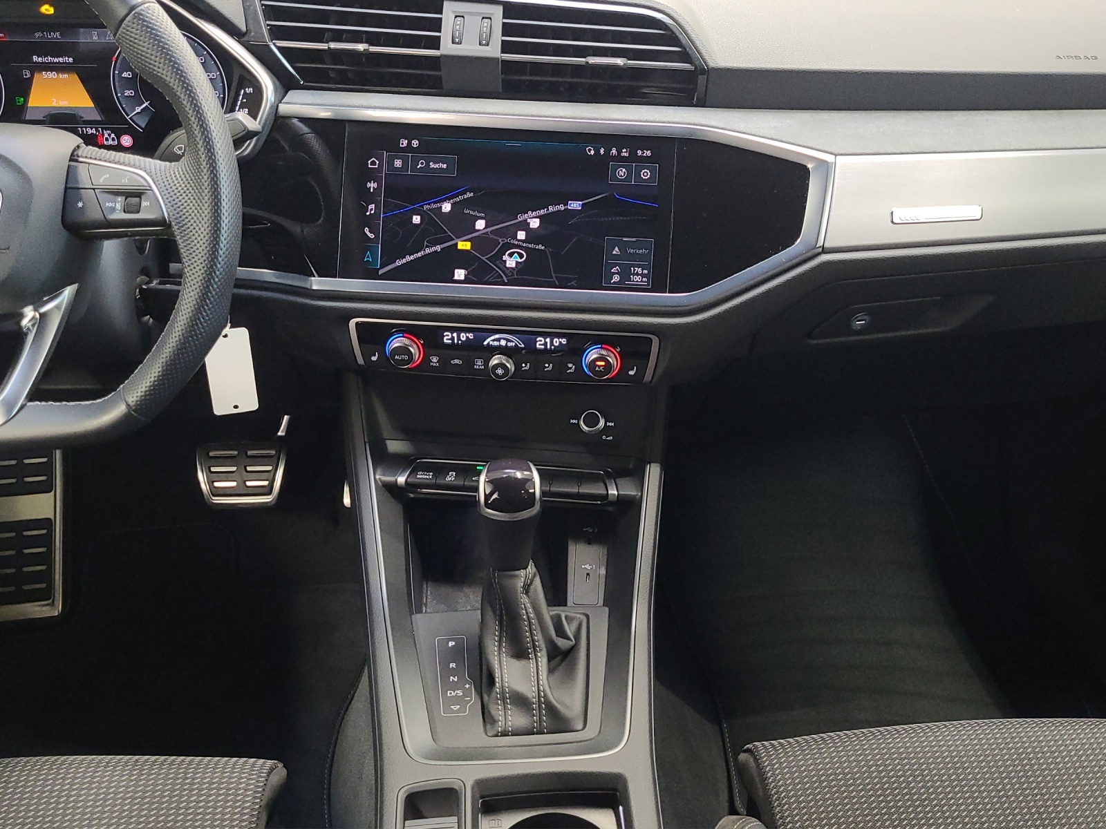 Q3 45 TFSI e S line ACC Kamera LED Navi