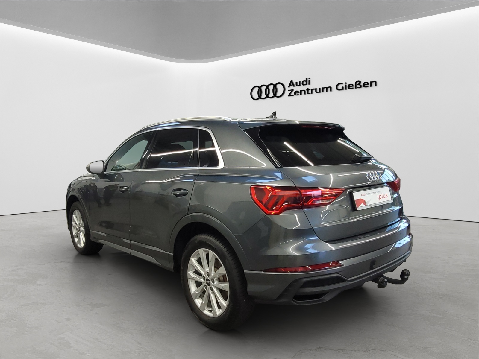 Q3 45 TFSI e S line ACC Kamera LED Navi