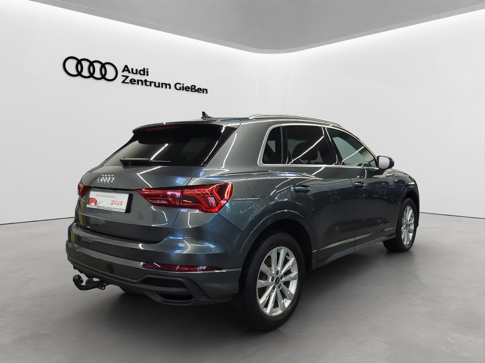 Q3 45 TFSI e S line ACC Kamera LED Navi