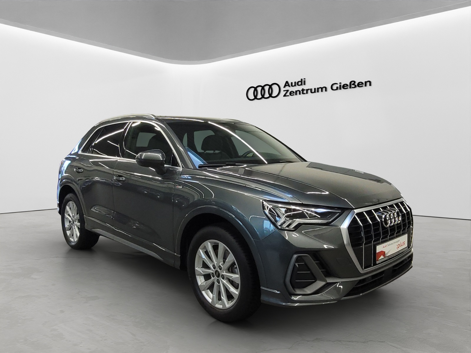 Q3 45 TFSI e S line ACC Kamera LED Navi