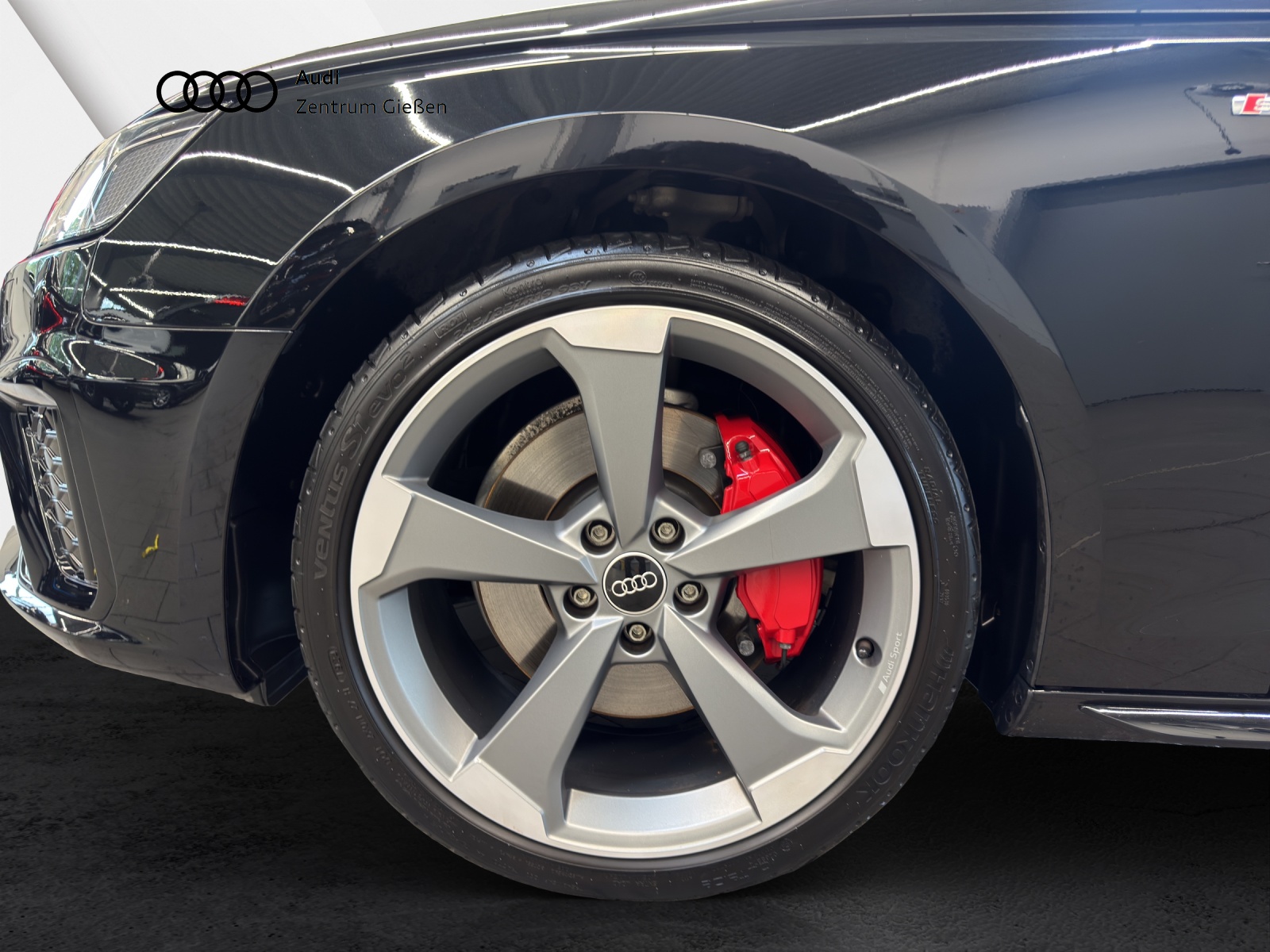 A4 Avant 45 TFSI quattro S line competition edition plus Matrix-LED Black 