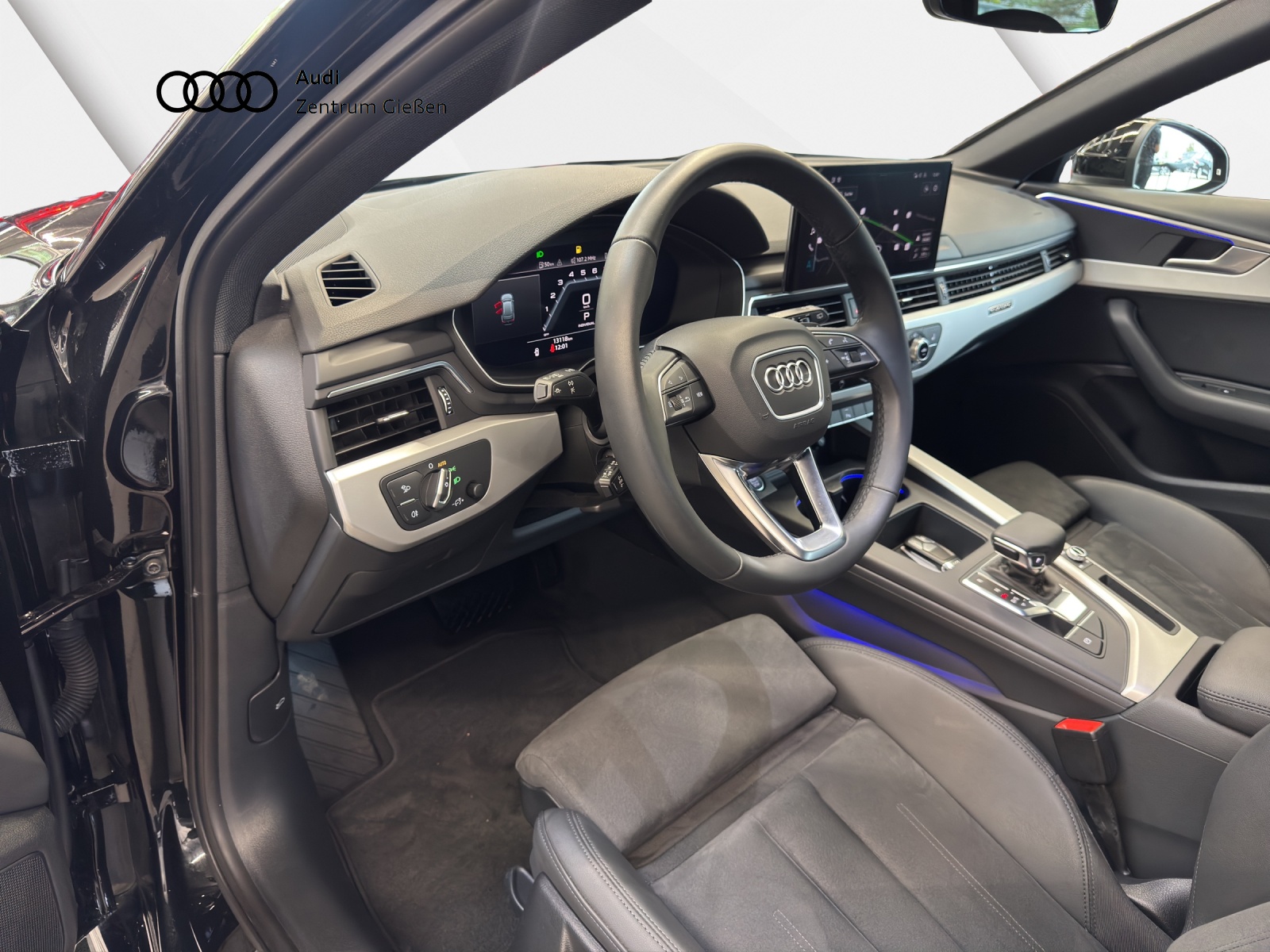 A4 Avant 45 TFSI quattro S line competition edition plus Matrix-LED Black 