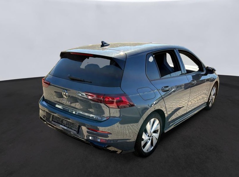 Golf 8 eTSI DSG R-Line