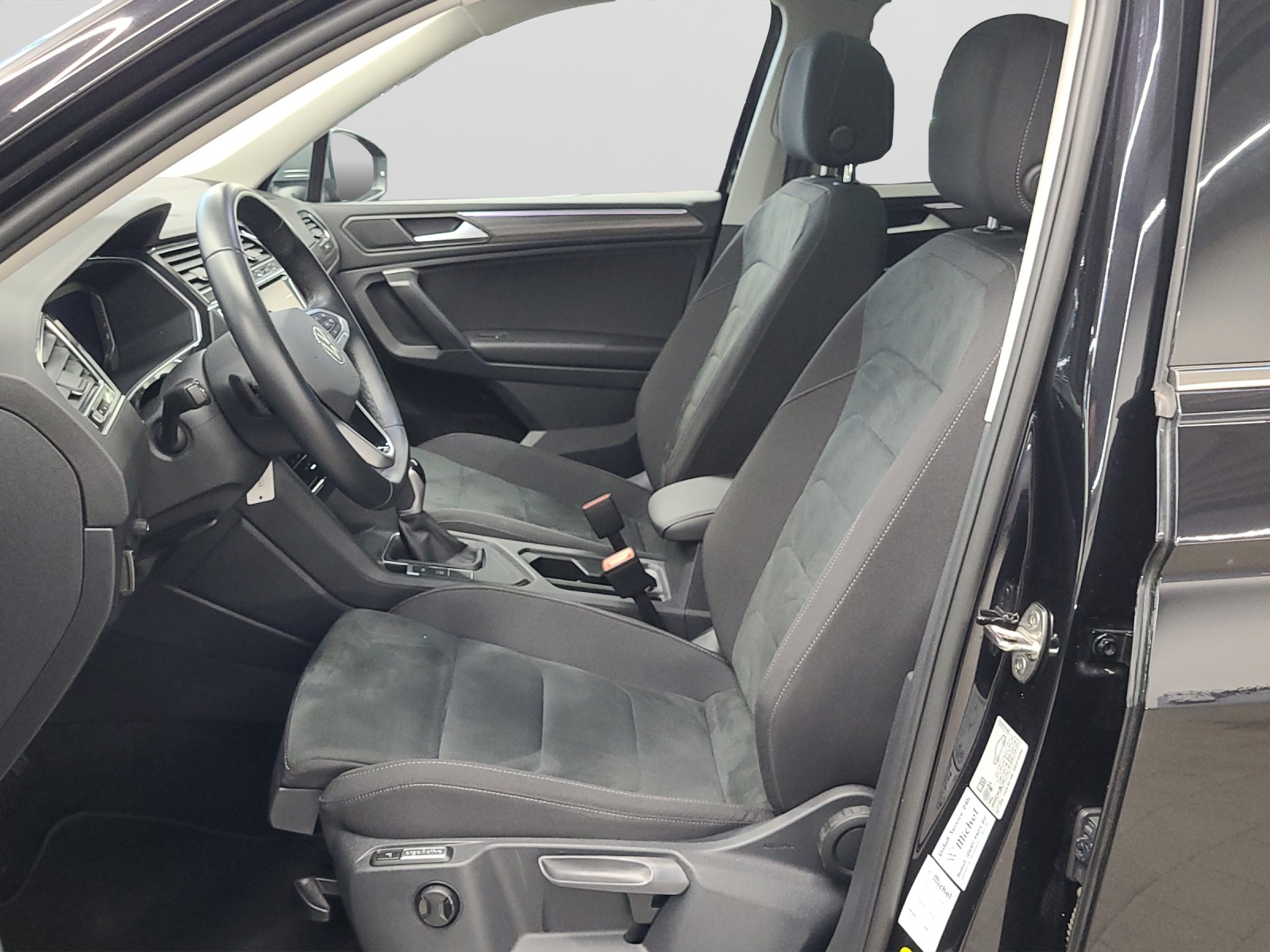 Tiguan Allspace TSI DSG Life Panodach HeadUp ACC LED Navi Kamera