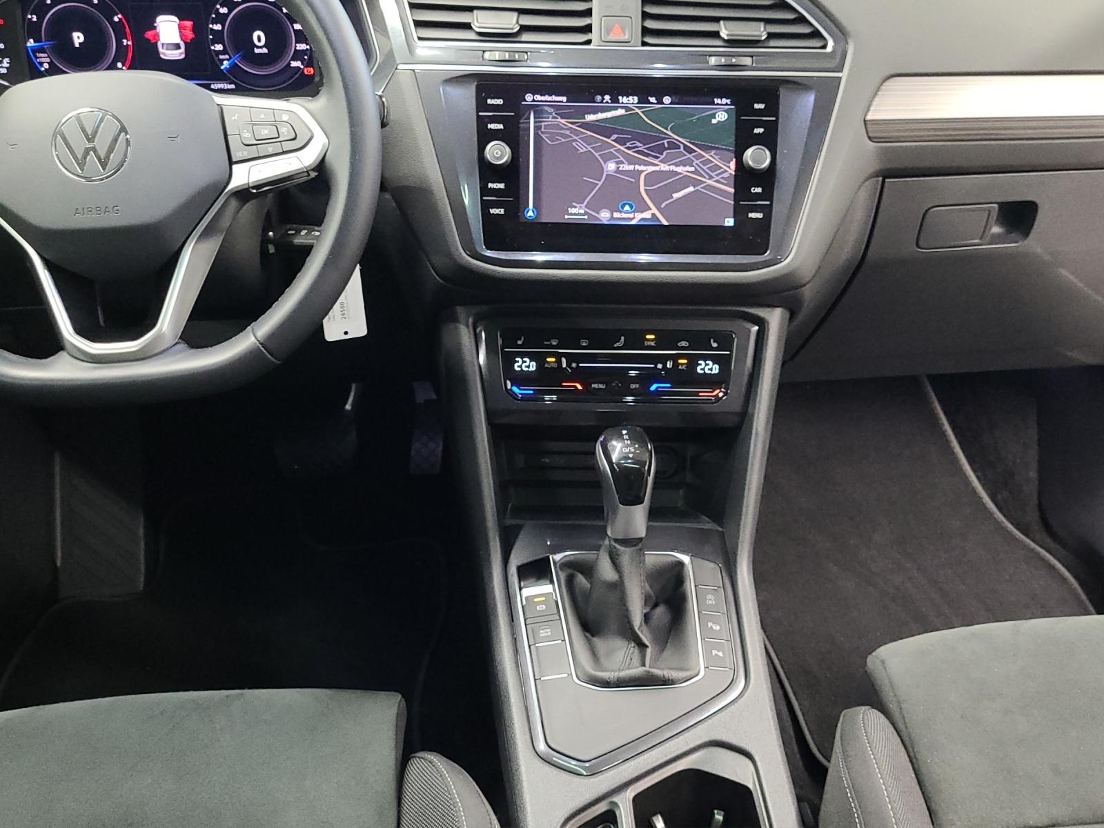 Tiguan Allspace TSI DSG Life Panodach HeadUp ACC LED Navi Kamera