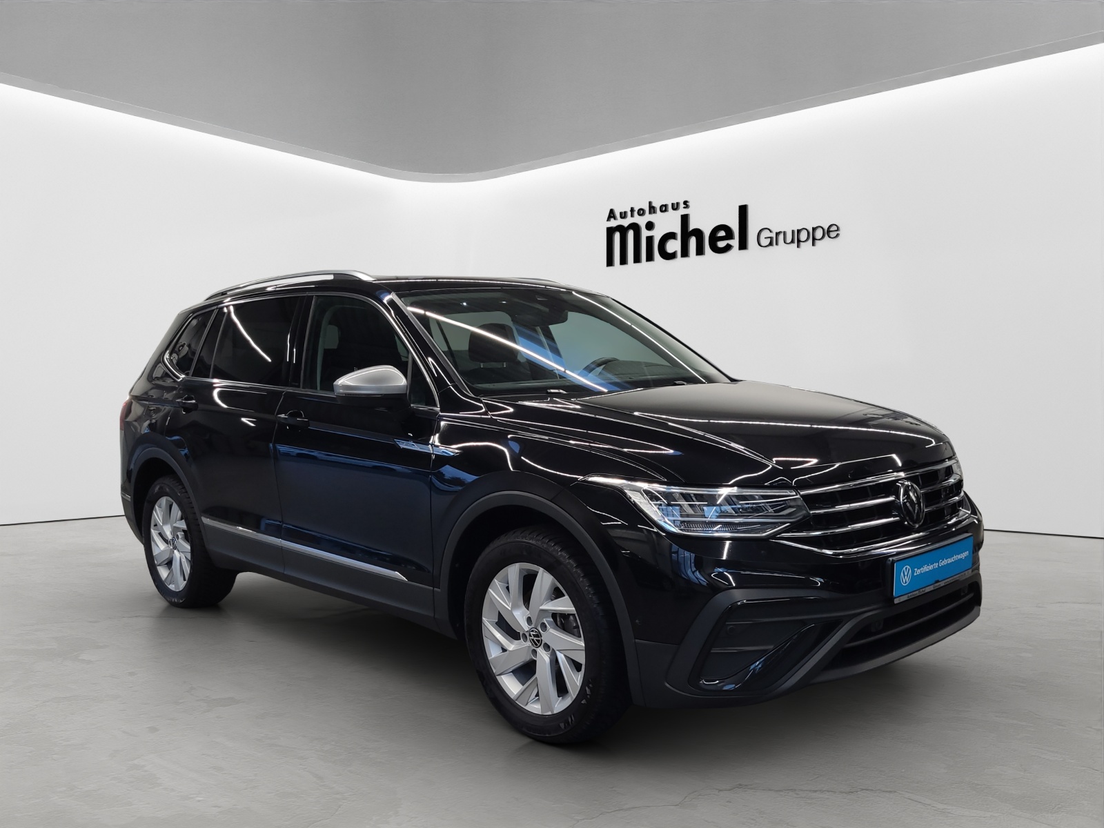 Tiguan Allspace TSI DSG Life Panodach HeadUp ACC LED Navi Kamera