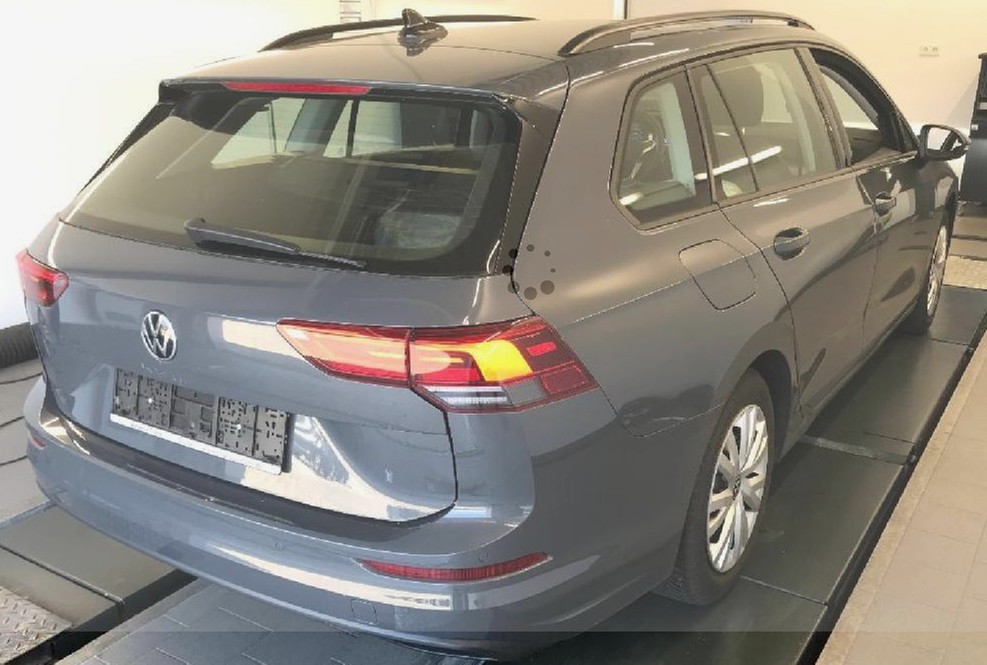 Golf VIII Variant 1.5 TSI Life LED-Plus Navi TravelAssist ErgoActive